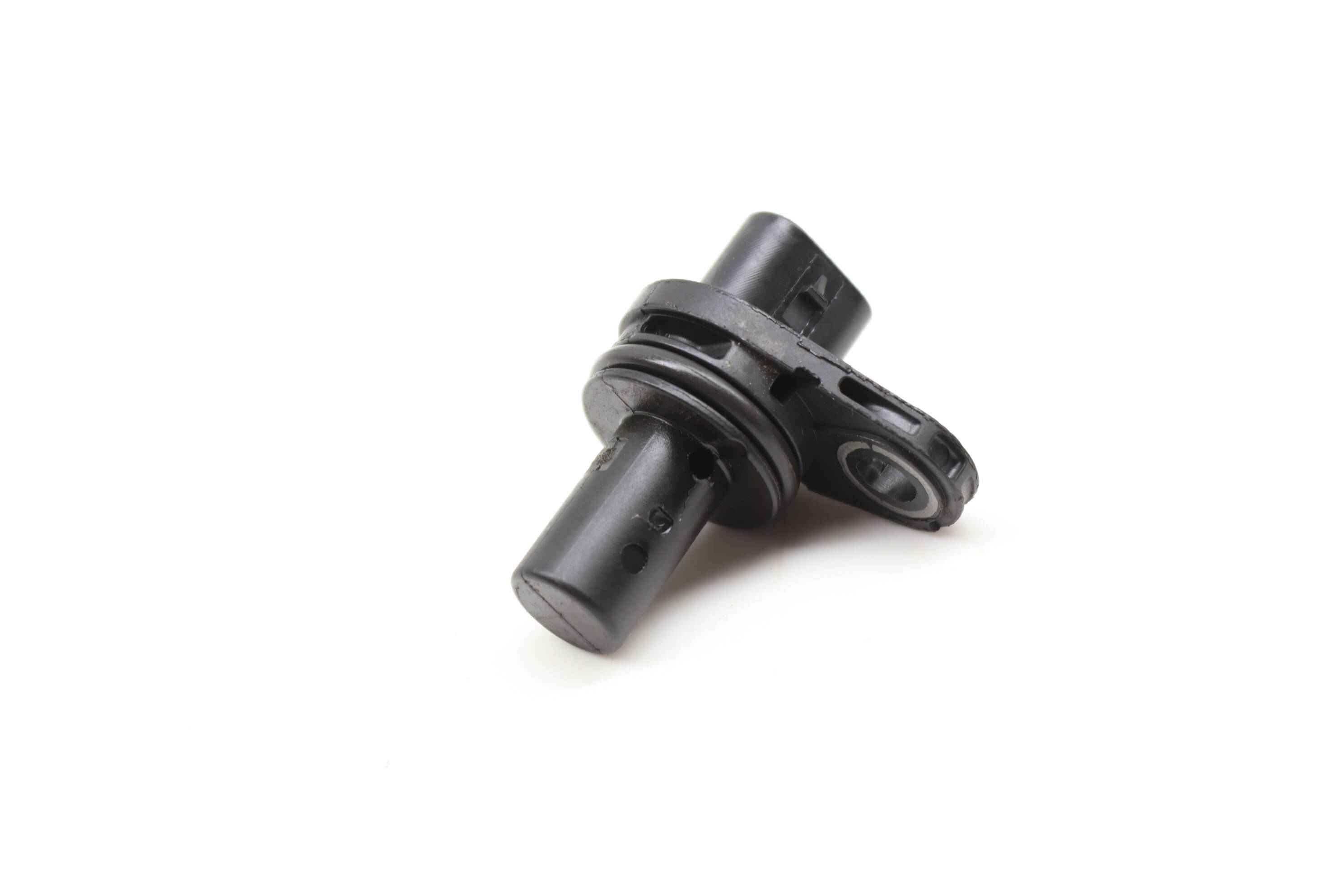 Cam / Camshaft Position Sensor 13628644374