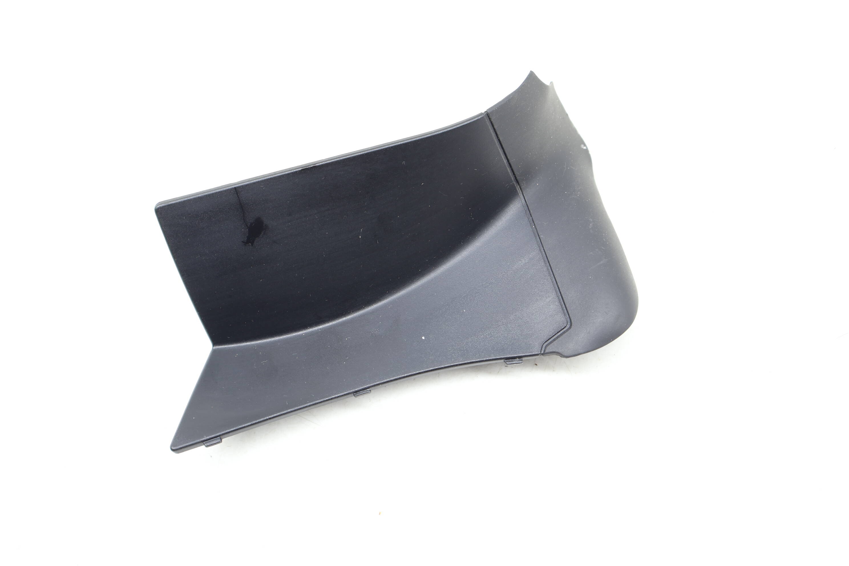 Outer Tail Light / Lamp Trim 8W8945254B