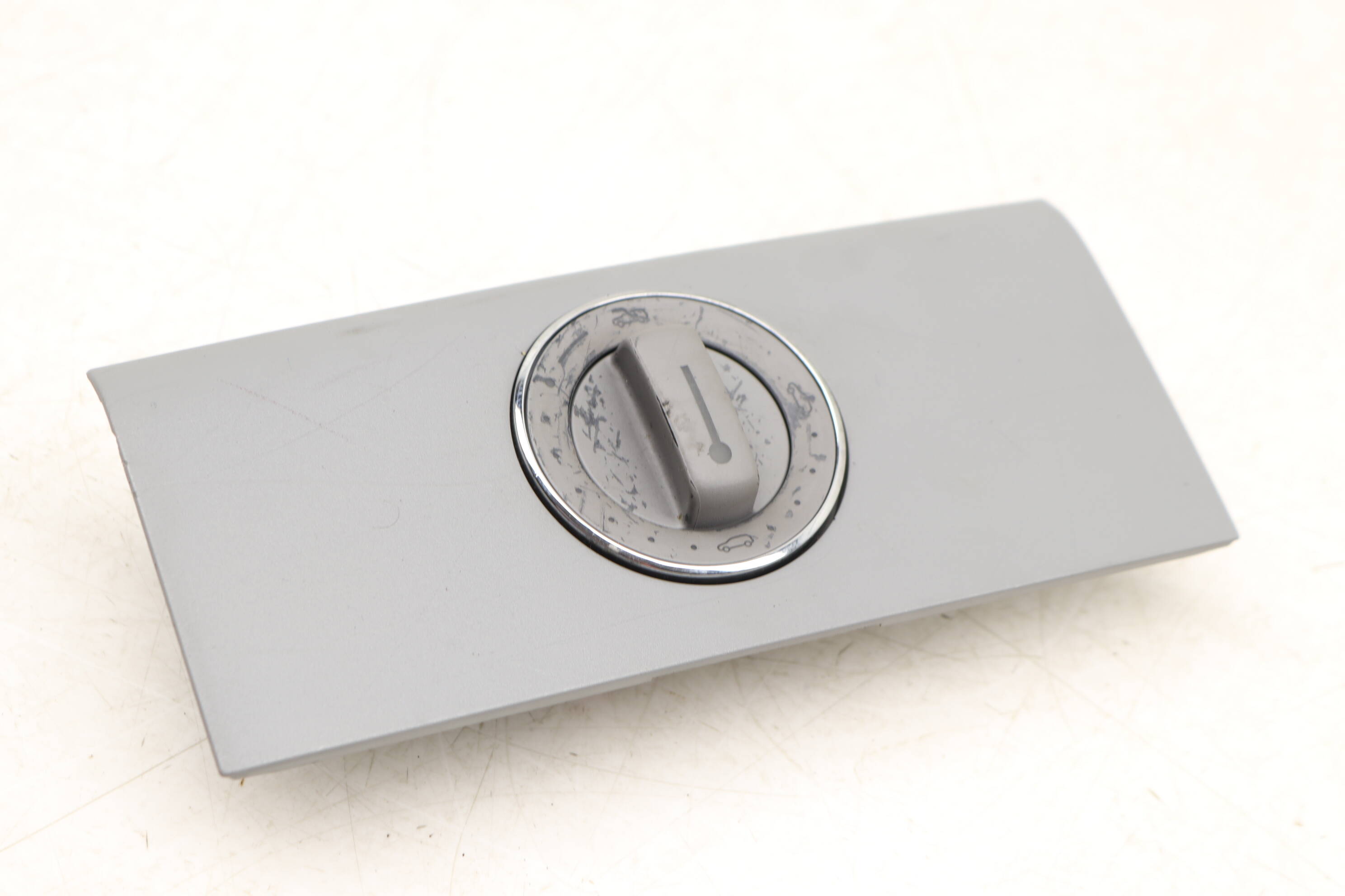 VW Sunroof Dial W/ Trim (Touareg) 7L6868349L