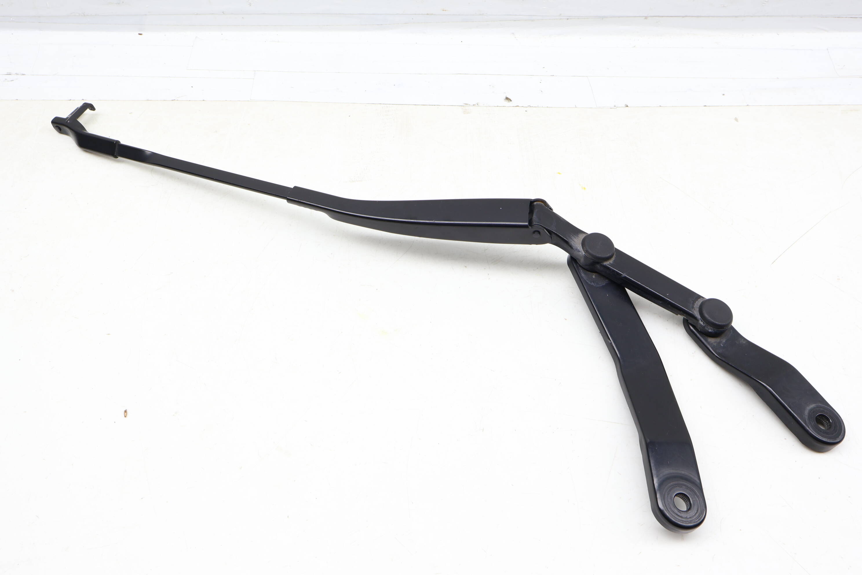 Windshield Wiper Arm 2128200944