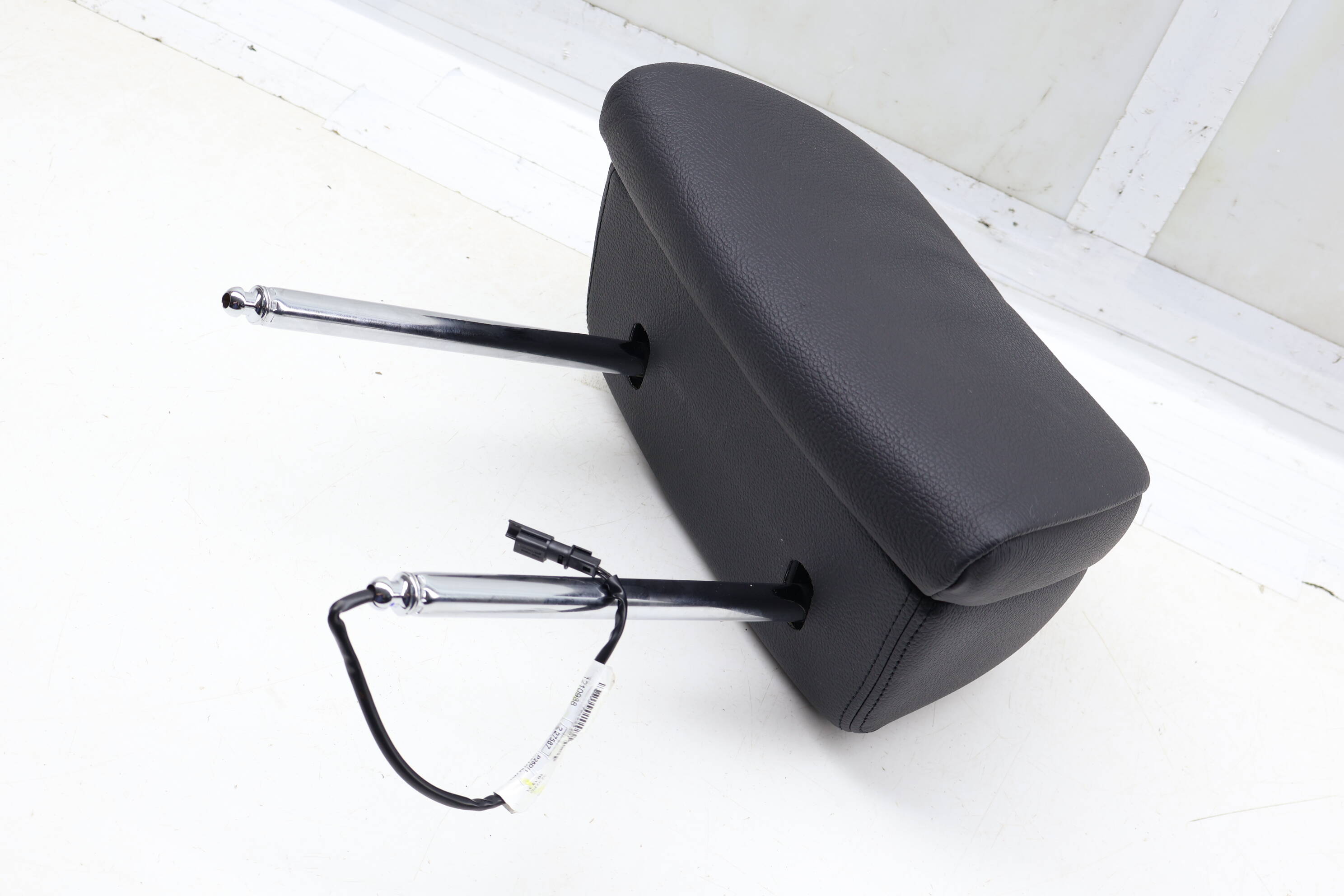 Headrest / Head Rest 52107269224