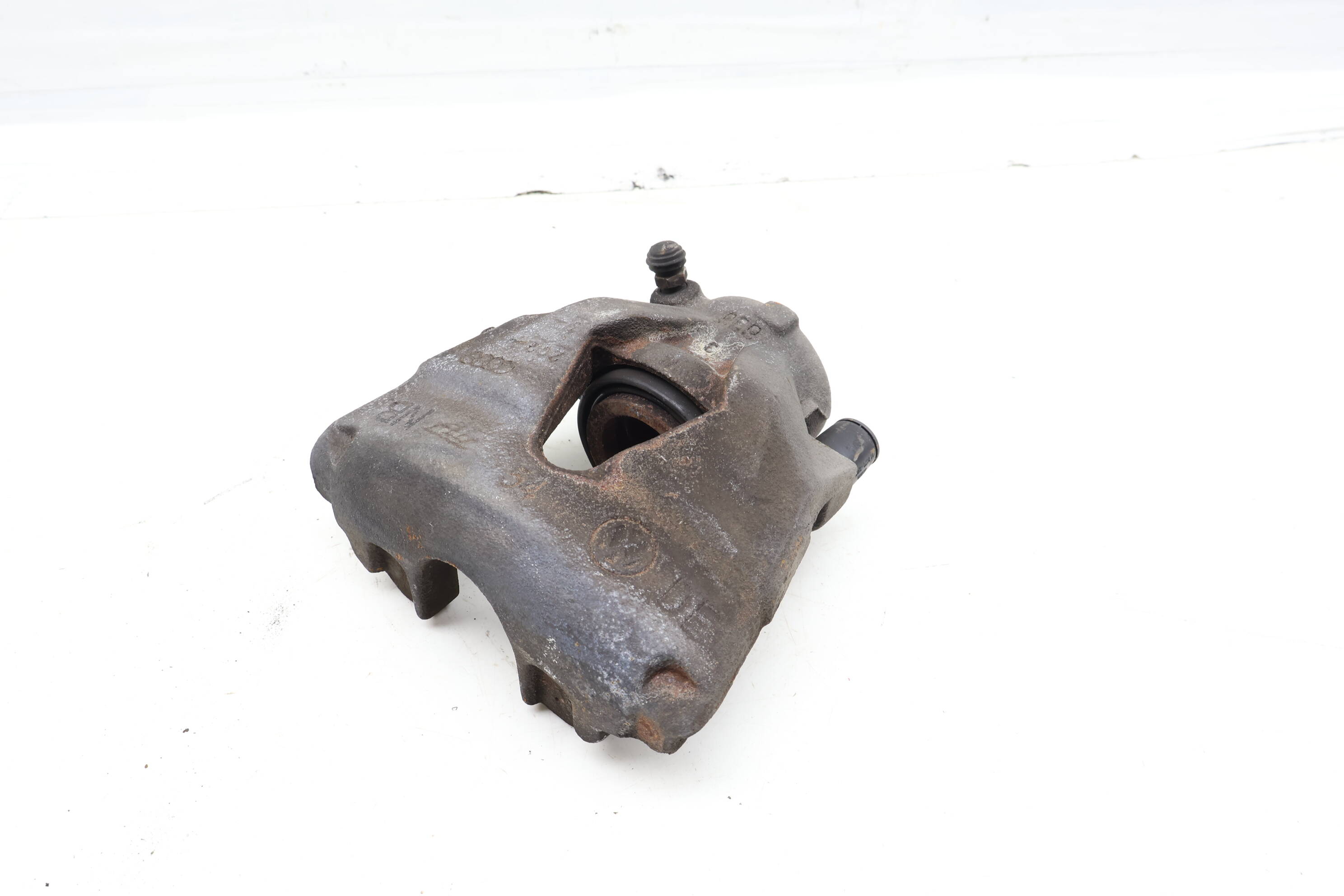 Brake Caliper 1J0615124D