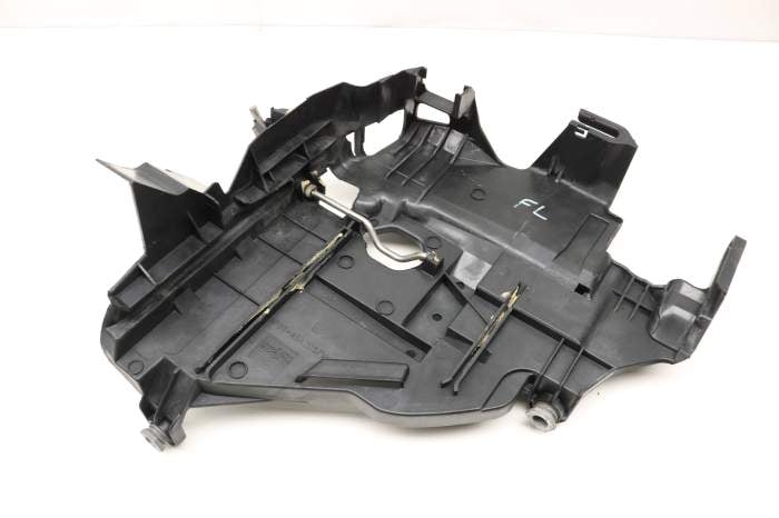 Headlight / Headlamp Mount Bracket 7L6941613C main product photo