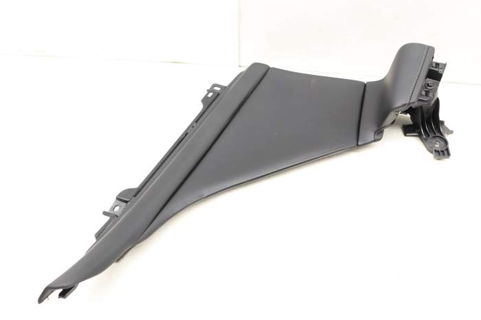Lower C Pillar Trim / Panel 2226826900 main product photo