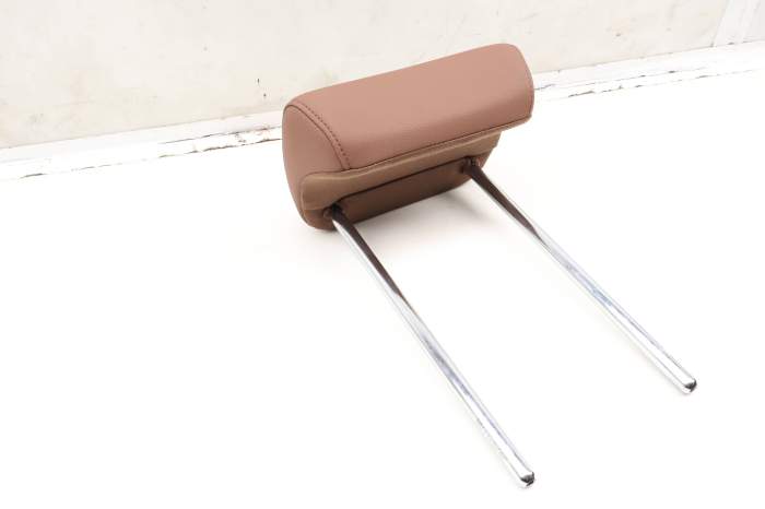 Center Headrest / Head Rest 83A885975A main product photo