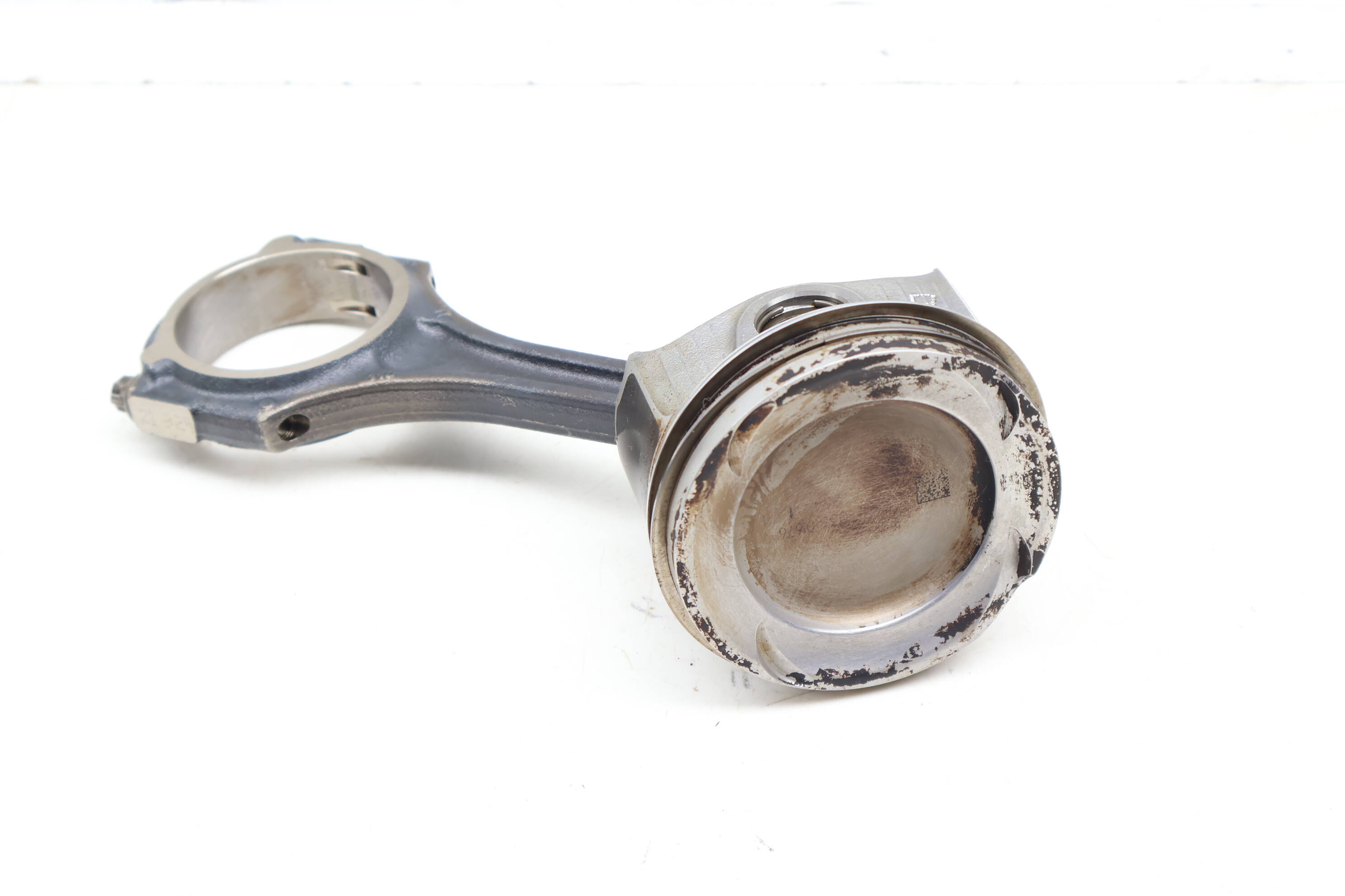 Piston W/ Connecting Rod 2640302100