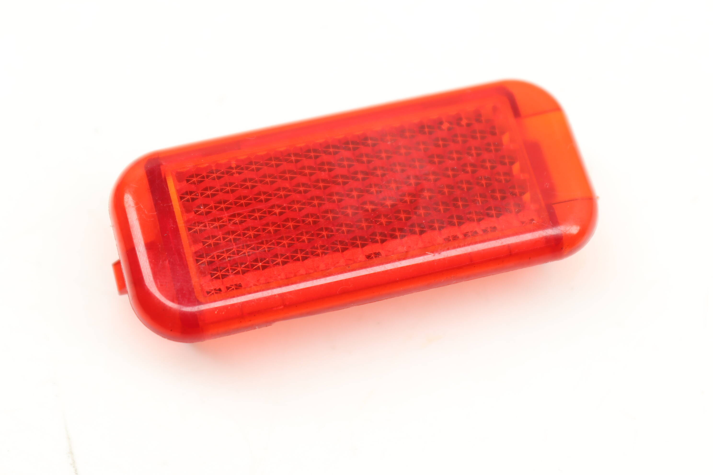 Red Door Panel Light 8P0947412