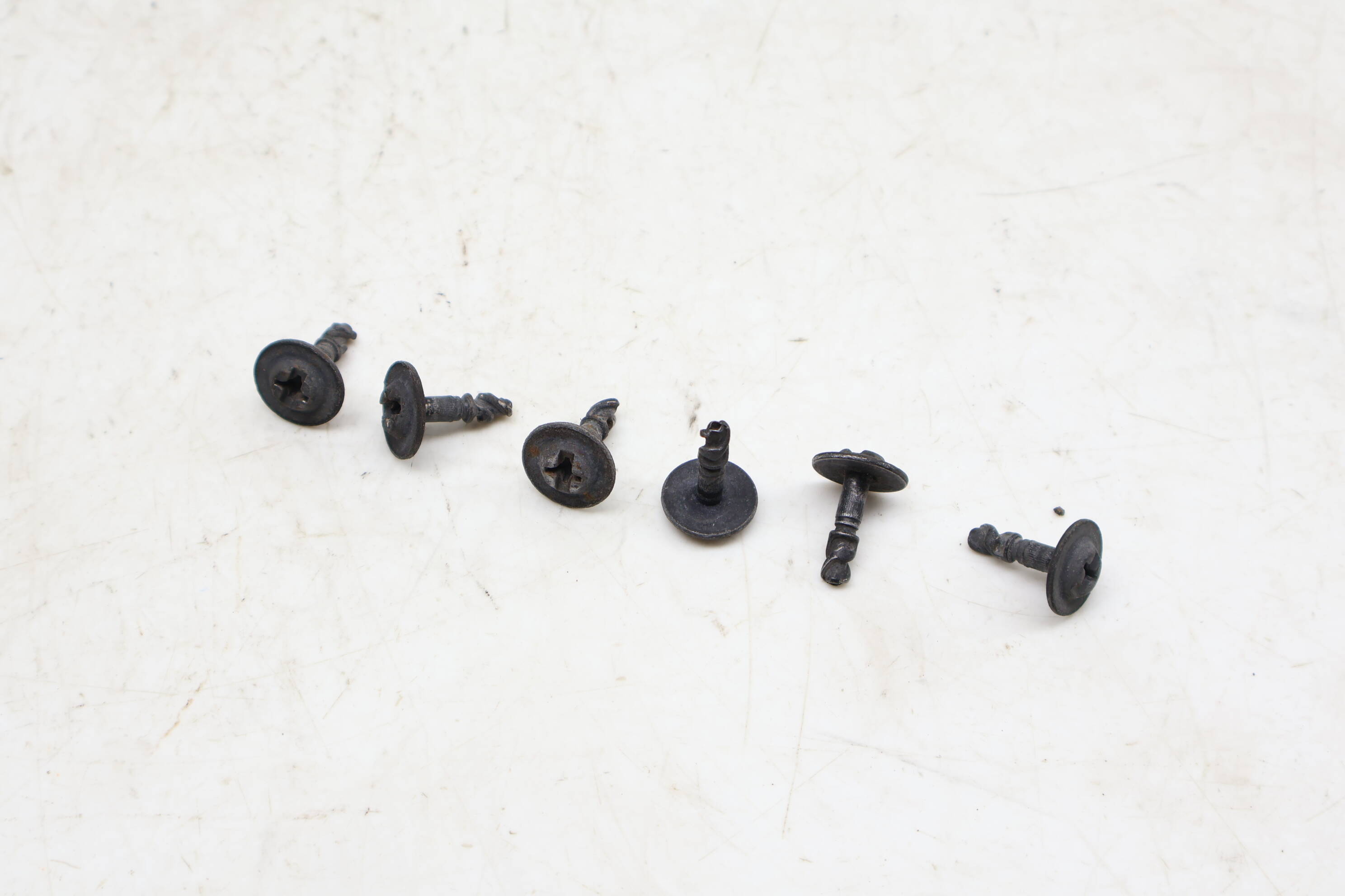 Belly Pan Screw / Bolt Set (6) 8W0805121
