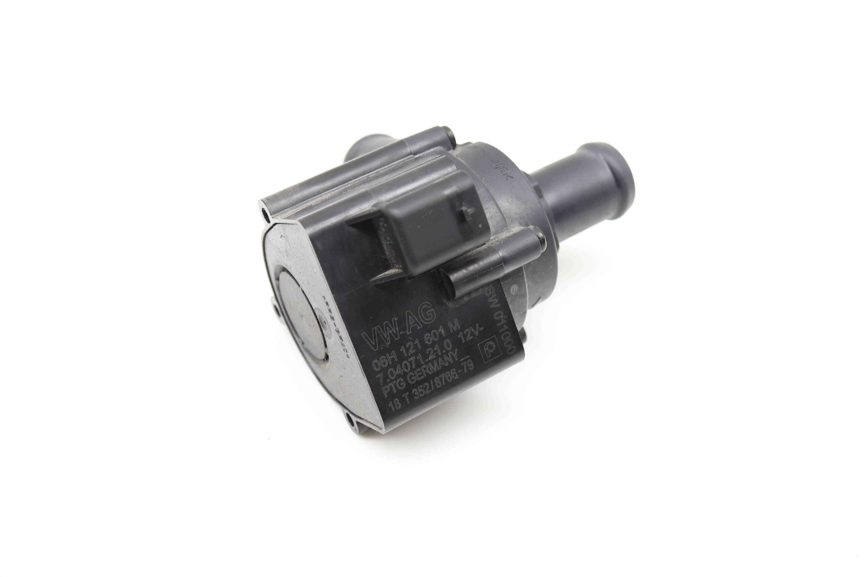 Auxiliary Water / Coolant Pump 06H121601M 9A712160100