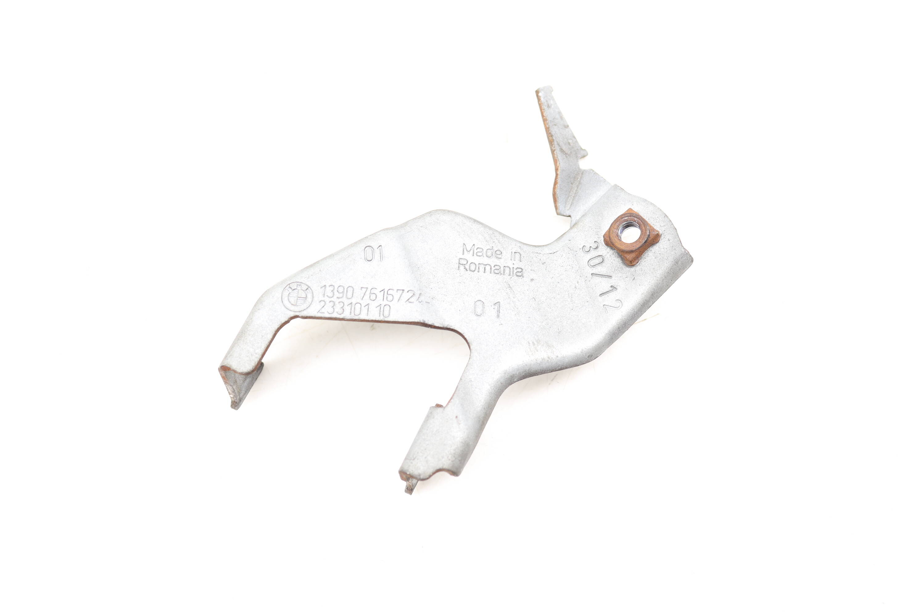 Fuel&#x20;Tank&#x20;Breather&#x20;Valve&#x20;Mount&#x20;&#x2F;&#x20;Bracket&#x20;13907616724