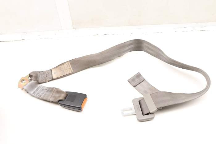 3Rd Row Seat Belt Retractor / Buckle 703857823A main product photo