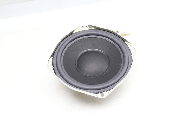 Subwoofer Speaker 8U0035382 main product photo