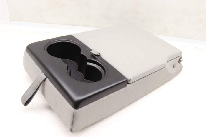 Center Seat Armrest / Cup Holder 561885875AA main product photo