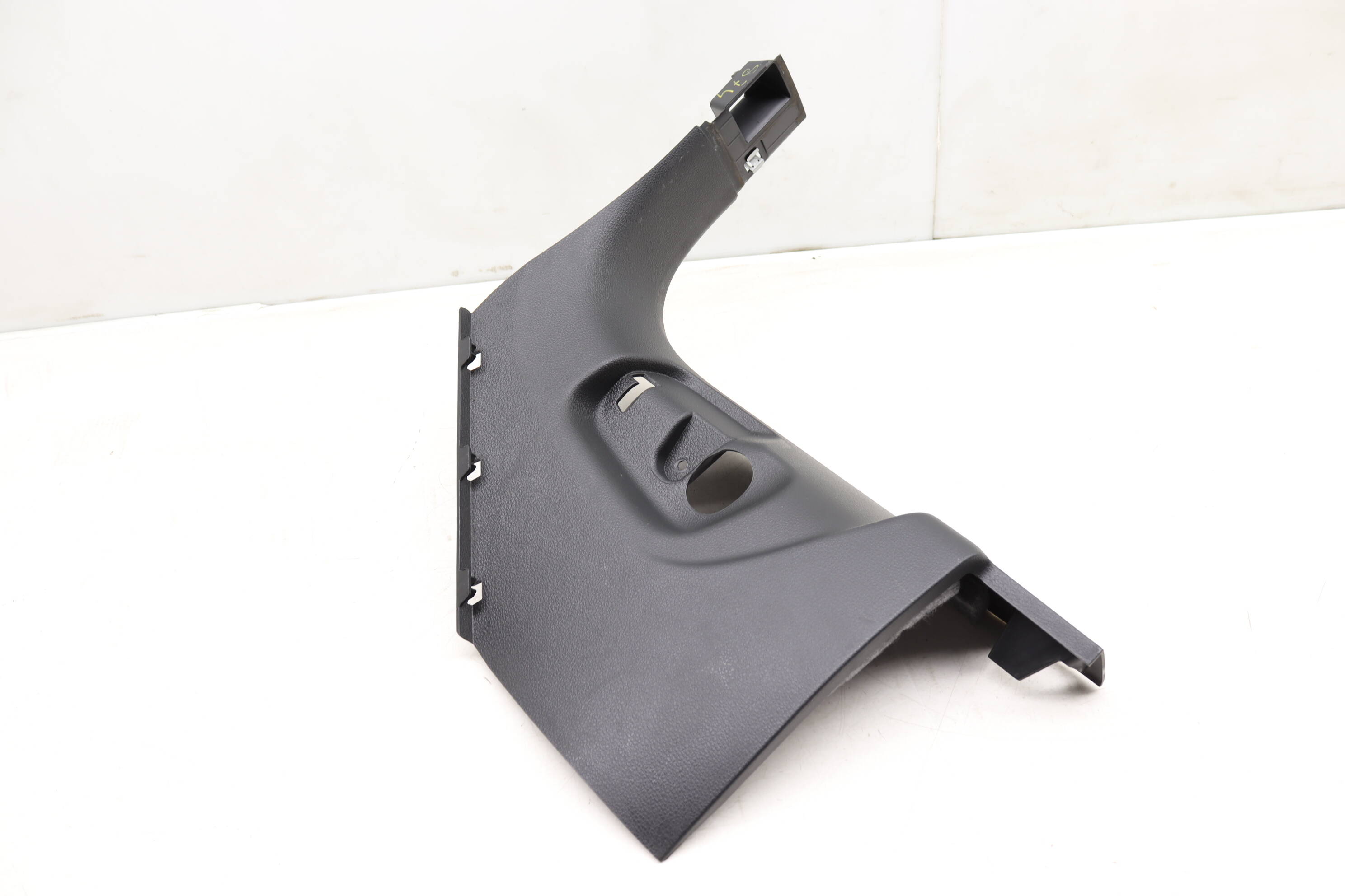 Lower A Pillar Trim / Panel 4M1867271C