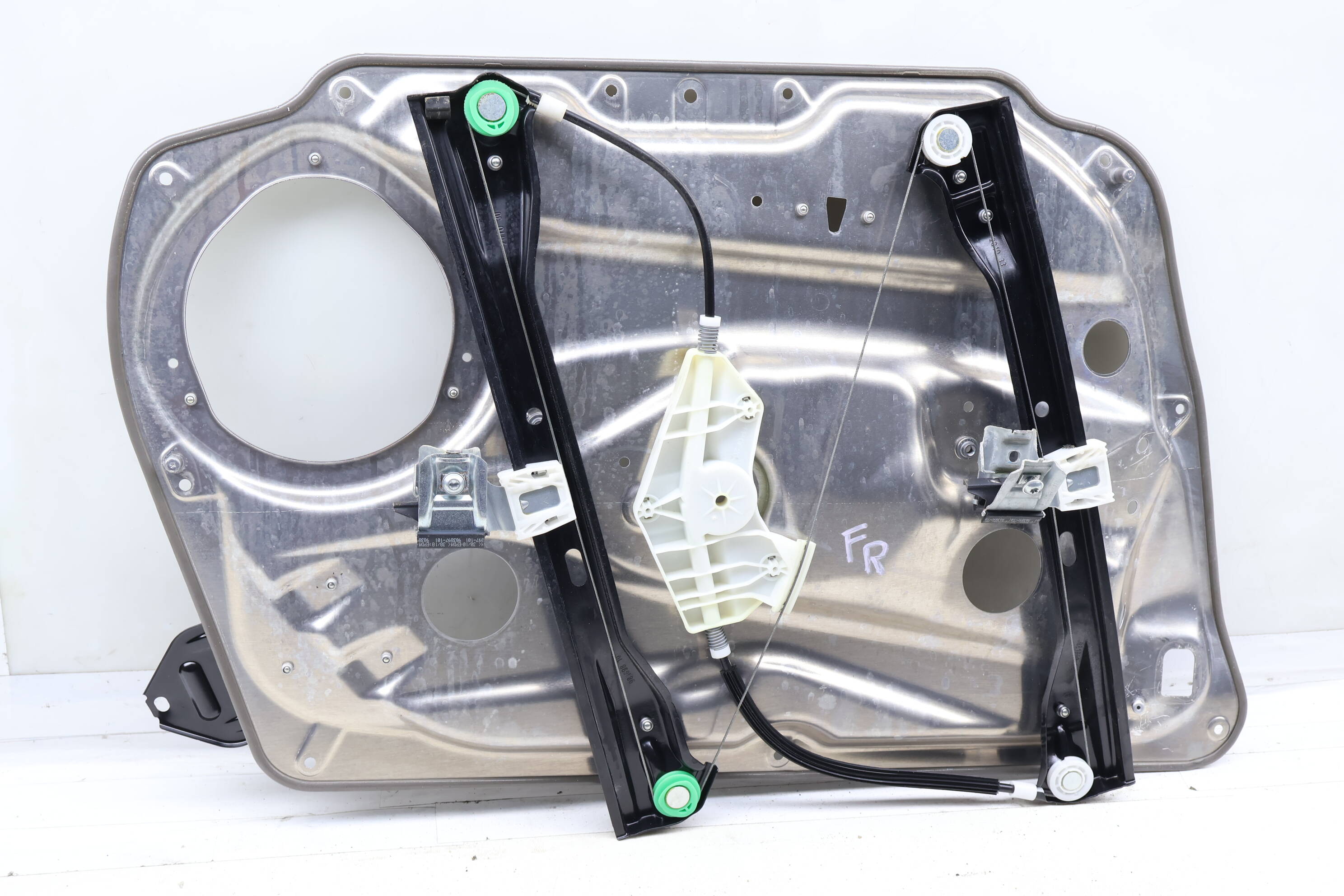 Door Panel / Window Regulator Assembly 2127200879