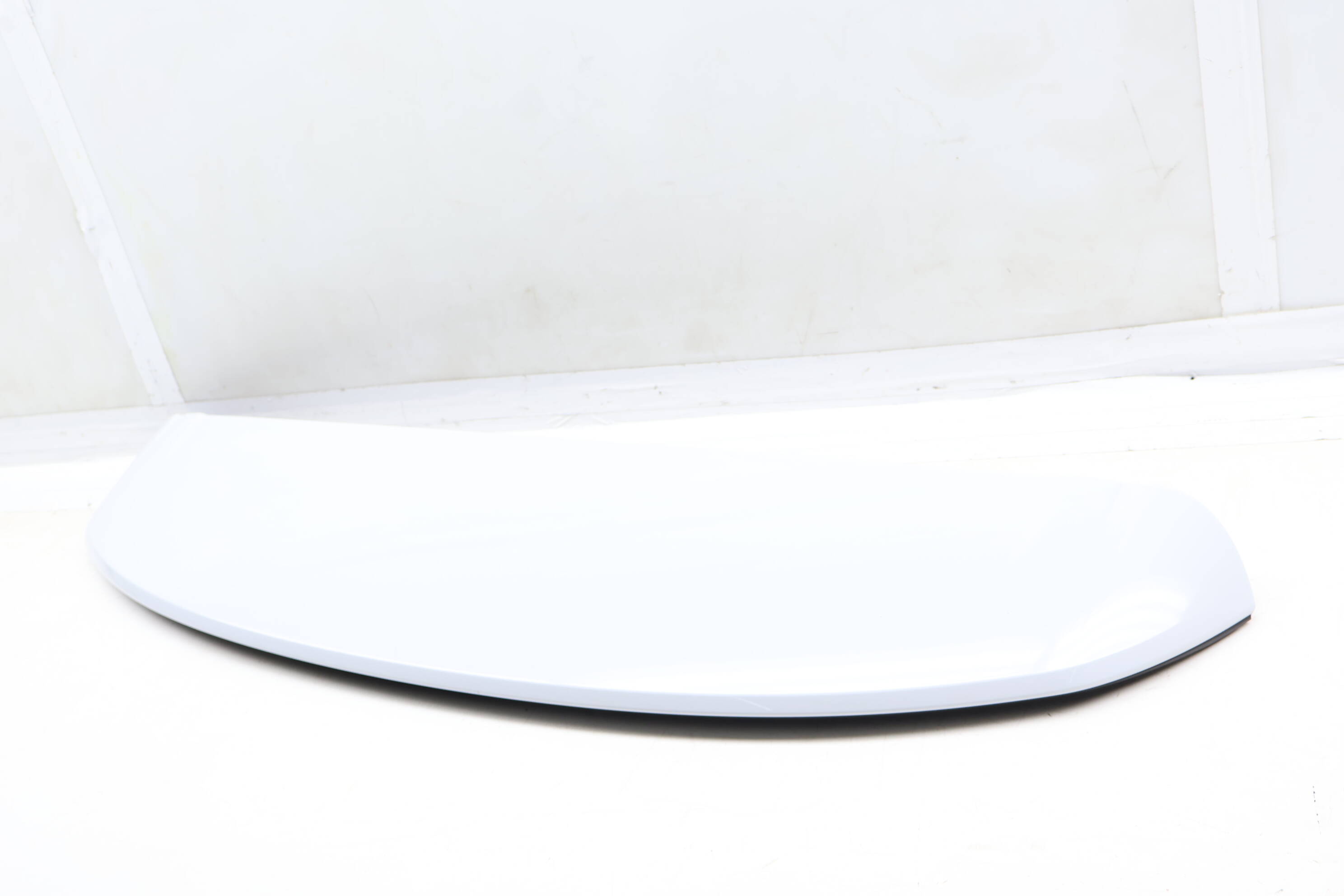 Hatch / Trunk Lid Spoiler 4M0827933