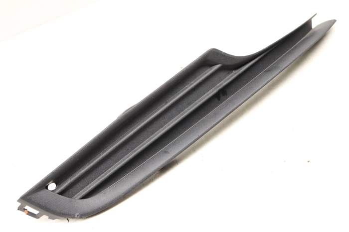 Lower Bumper Grille 5GM853666 main product photo