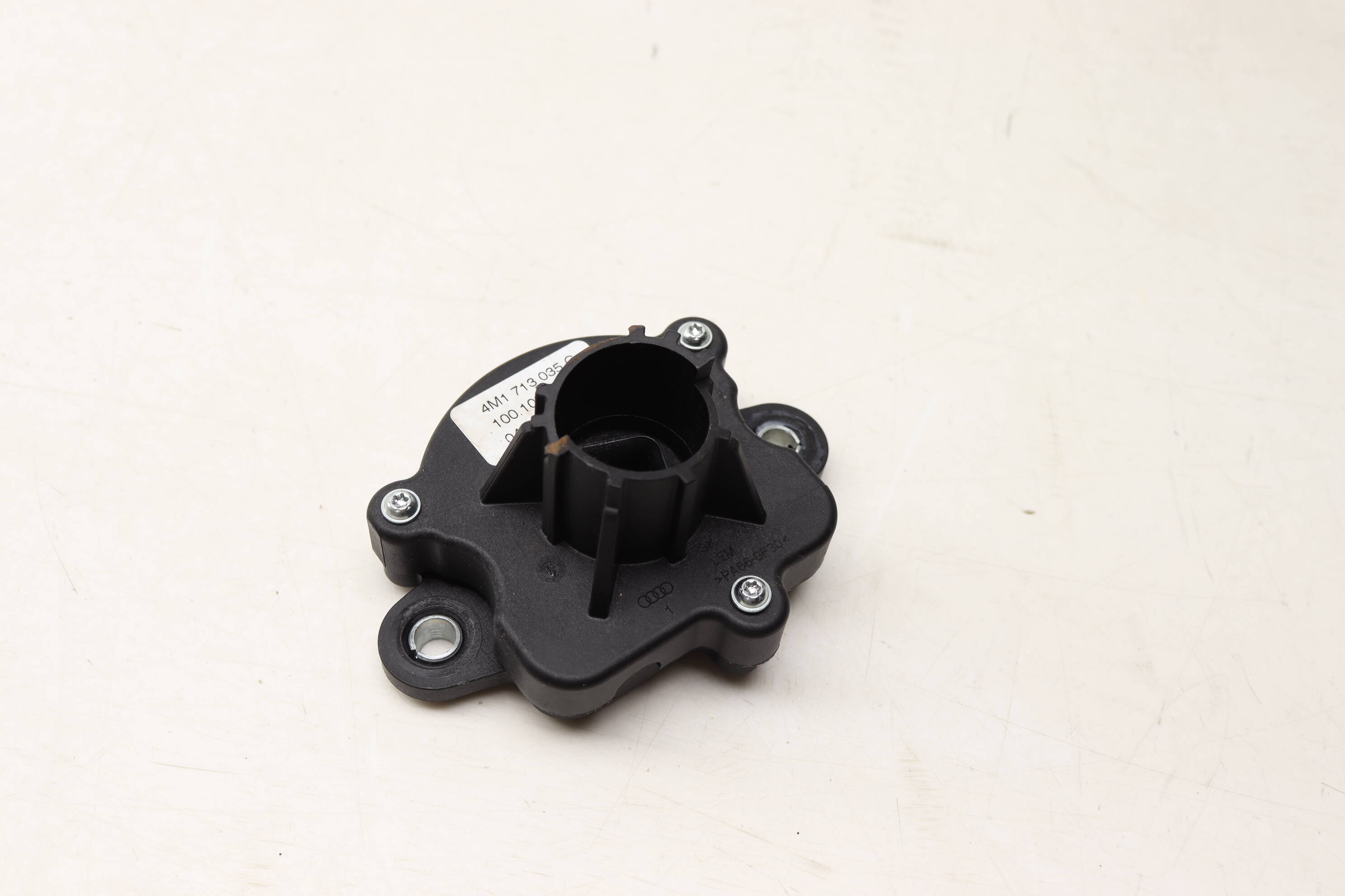 Emergency / Parking Brake Cable Mount 4M1713035C