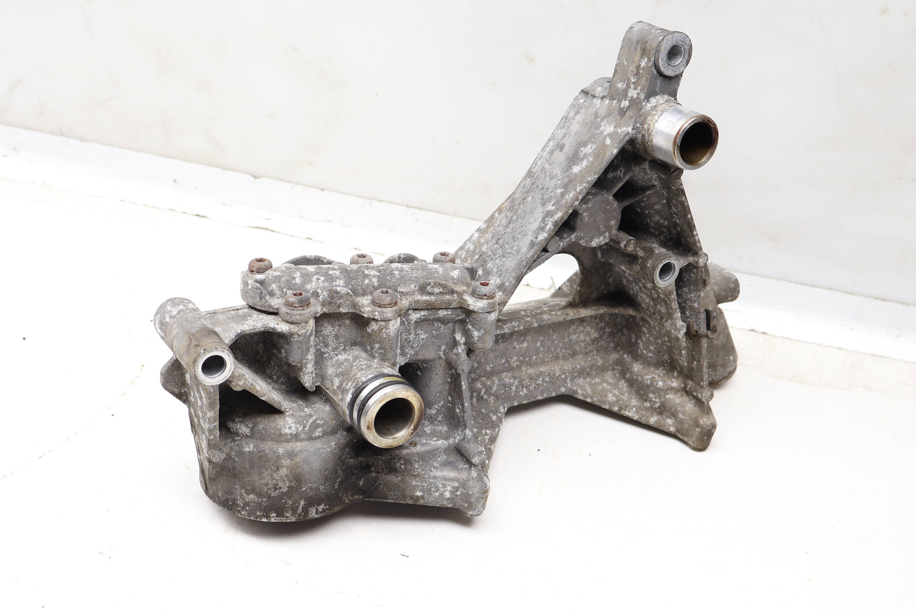 Engine Oil Filter Housing / Bracket 94810727005