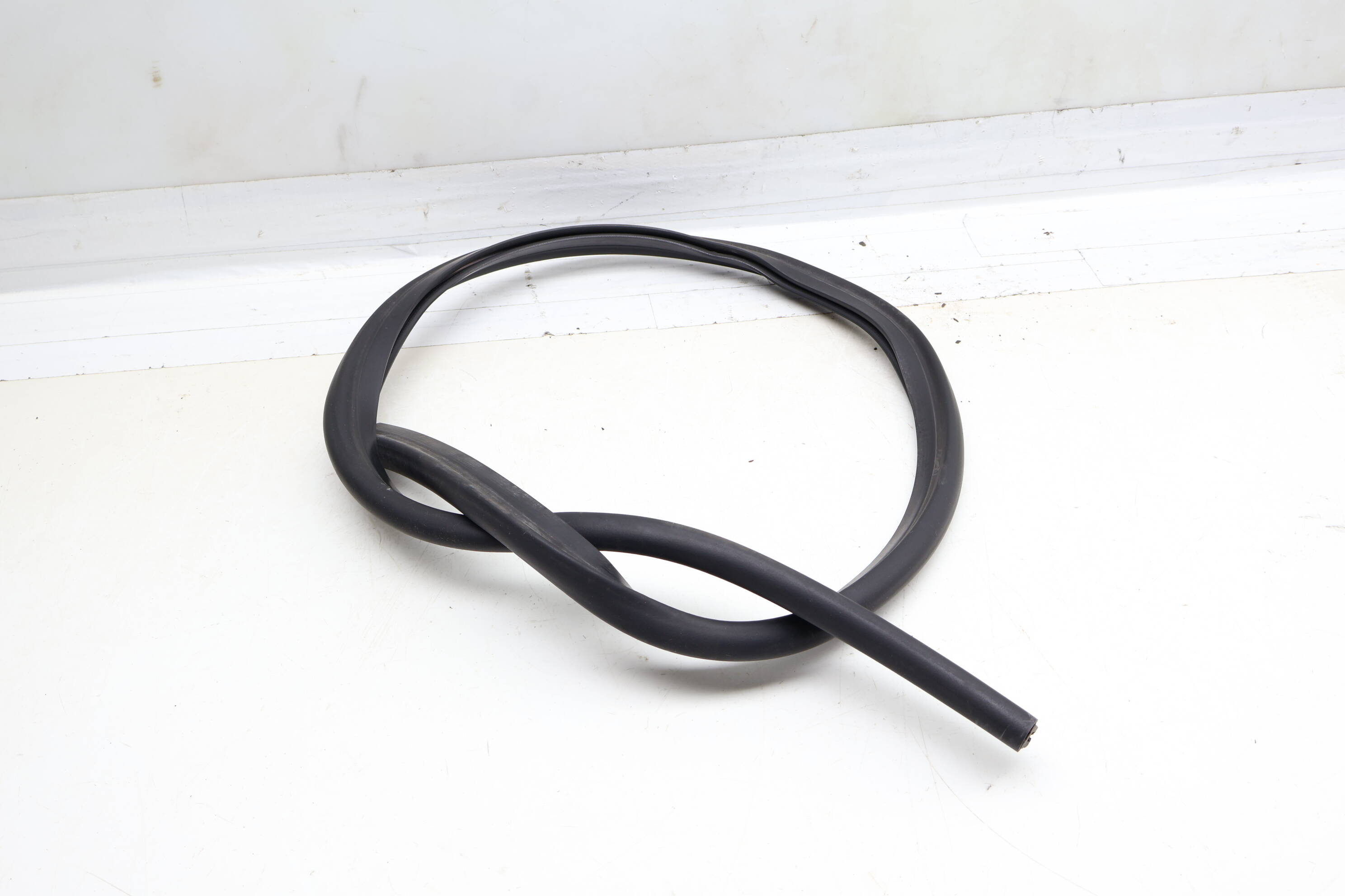 Rain Tray Seal / Firewall Weather Stripping 5N0823723B