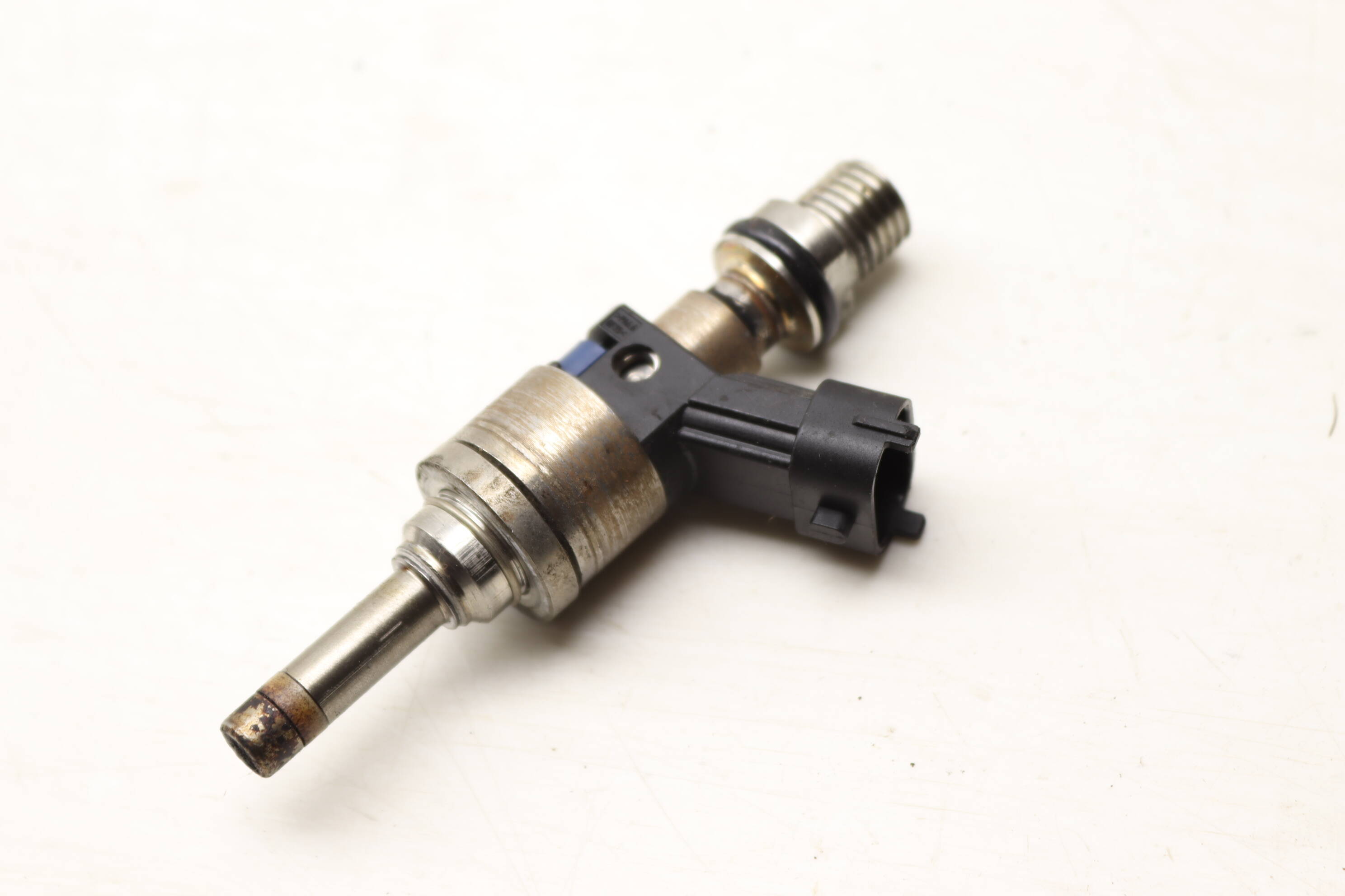 Fuel Injector 94811012822