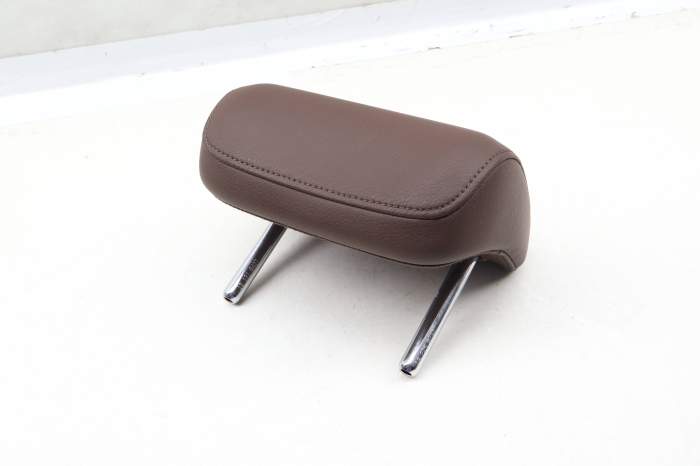 Center Headrest / Head Rest 8V0885975AM main product photo