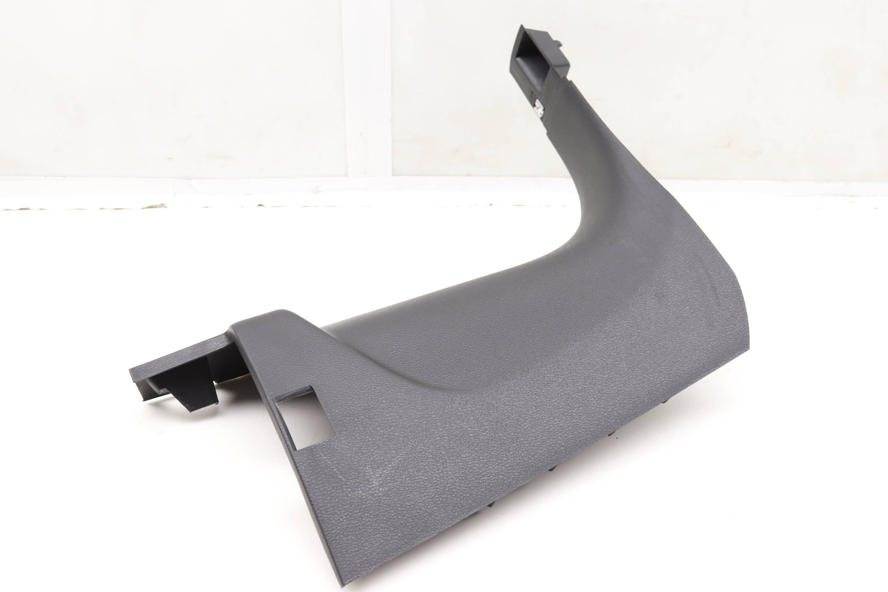 Lower A Pillar Trim / Panel 4M1867272C