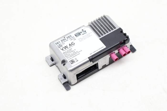 Online Services / Phone Control Module 561035283 main product photo