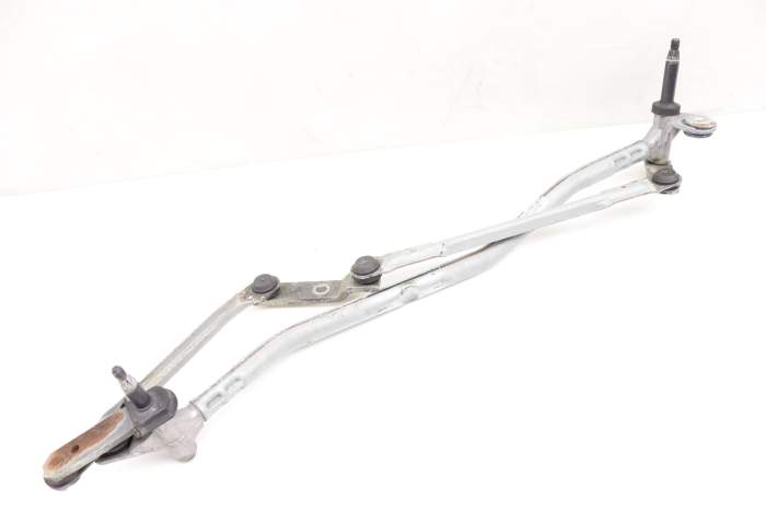 Windshield Wiper Transmission / Bracket 8U1955023 main product photo