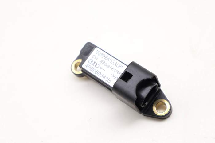 Impact Crash Sensor 4B0959643B main product photo