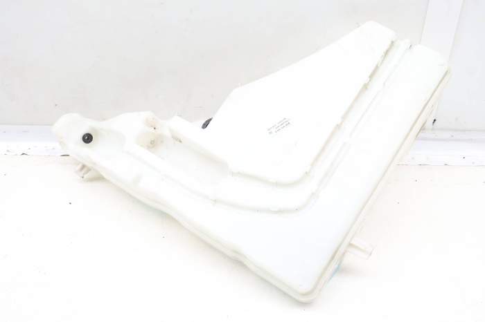Windshield Washer Fluid Reservoir / Tank 4M0955453D main product photo