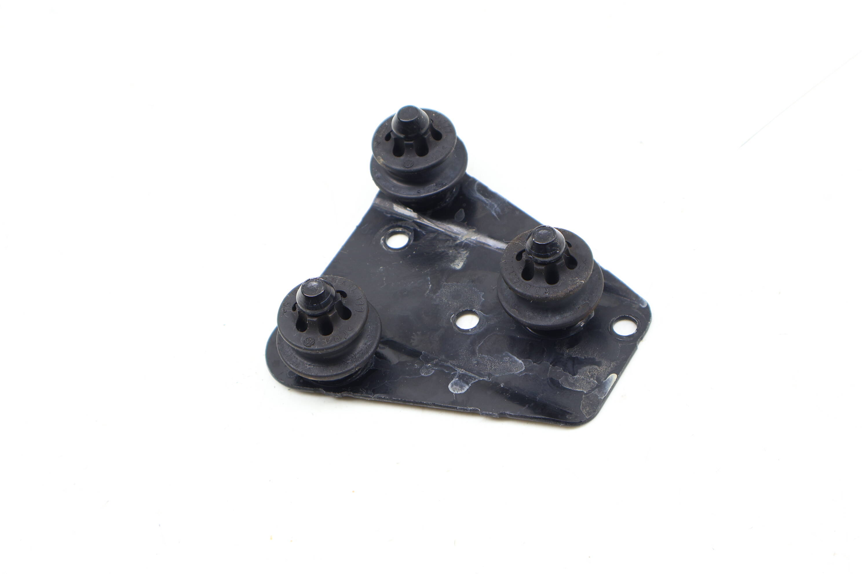 Abs Pump Mount Bracket 8K0614235B