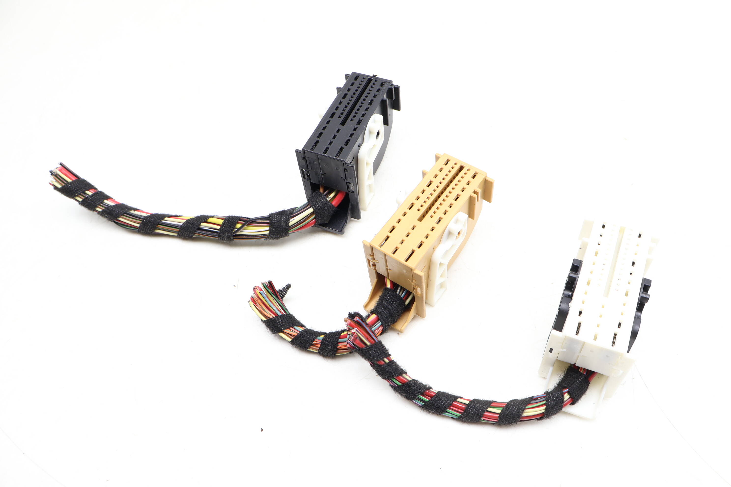 Body Control Module / Bcm Wiring Connector / Pigtail Set