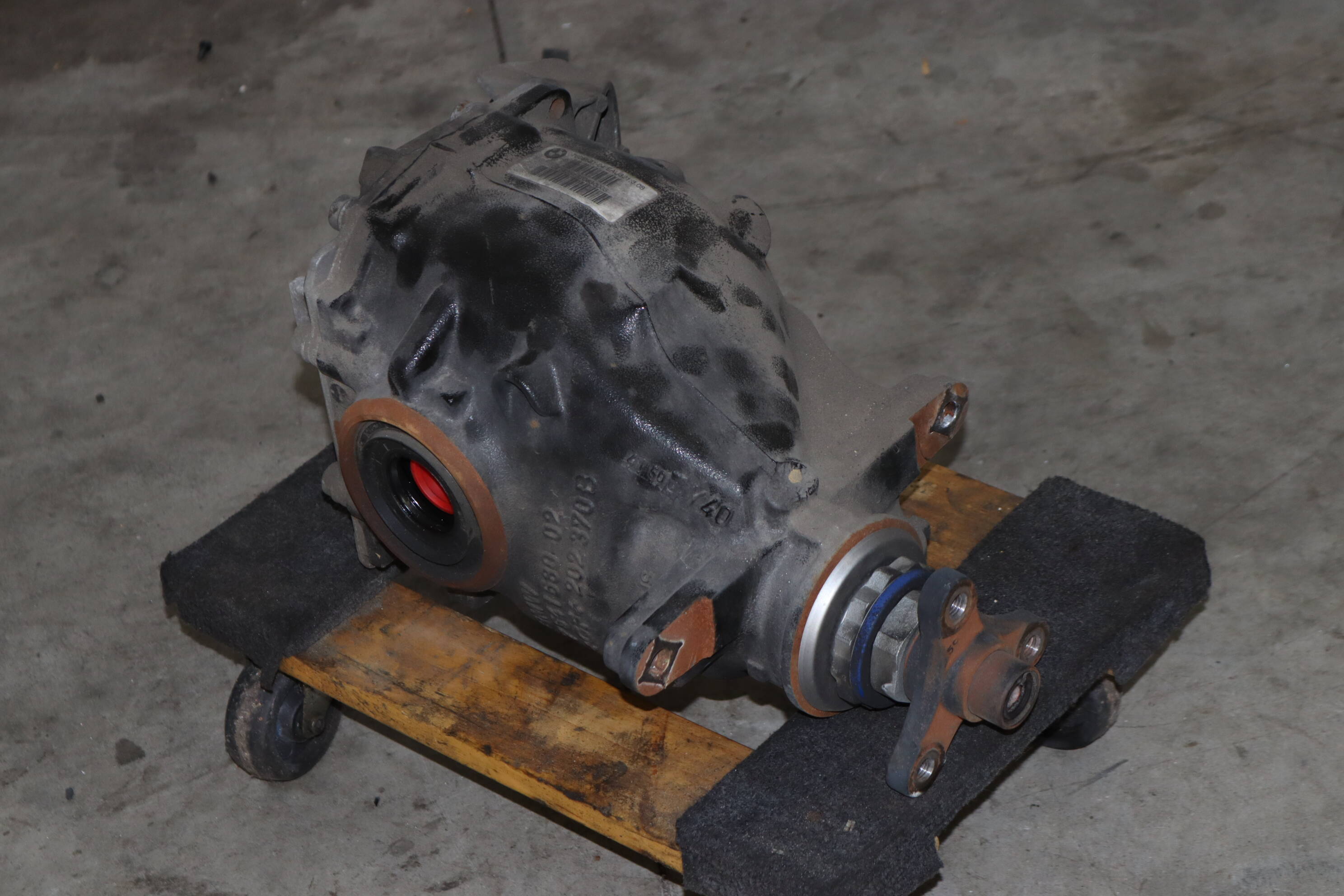 BMW Axle Differential / Diff (3.08) 33107603750
