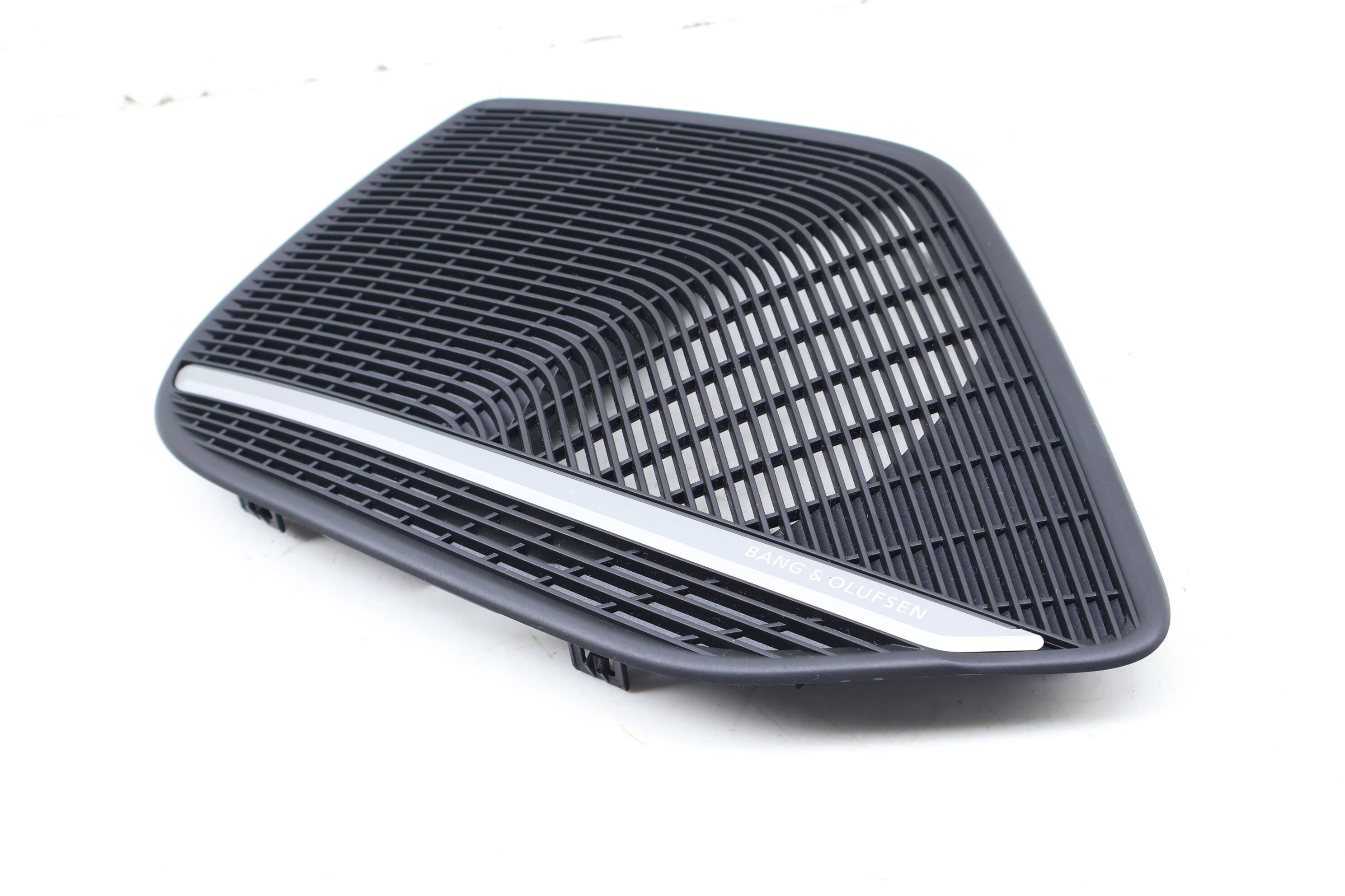 Door Speaker Grille (Bang & Olufsen) 8W6035144A