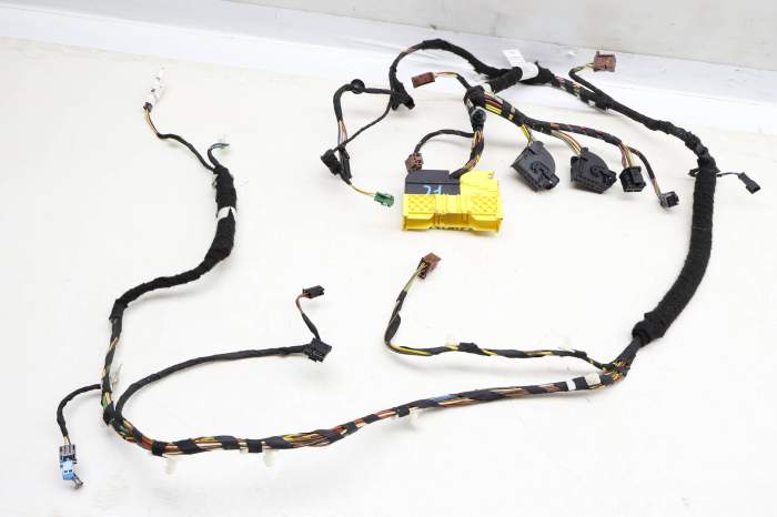 Seat Wire / Wiring Harness 61129365004 main product photo