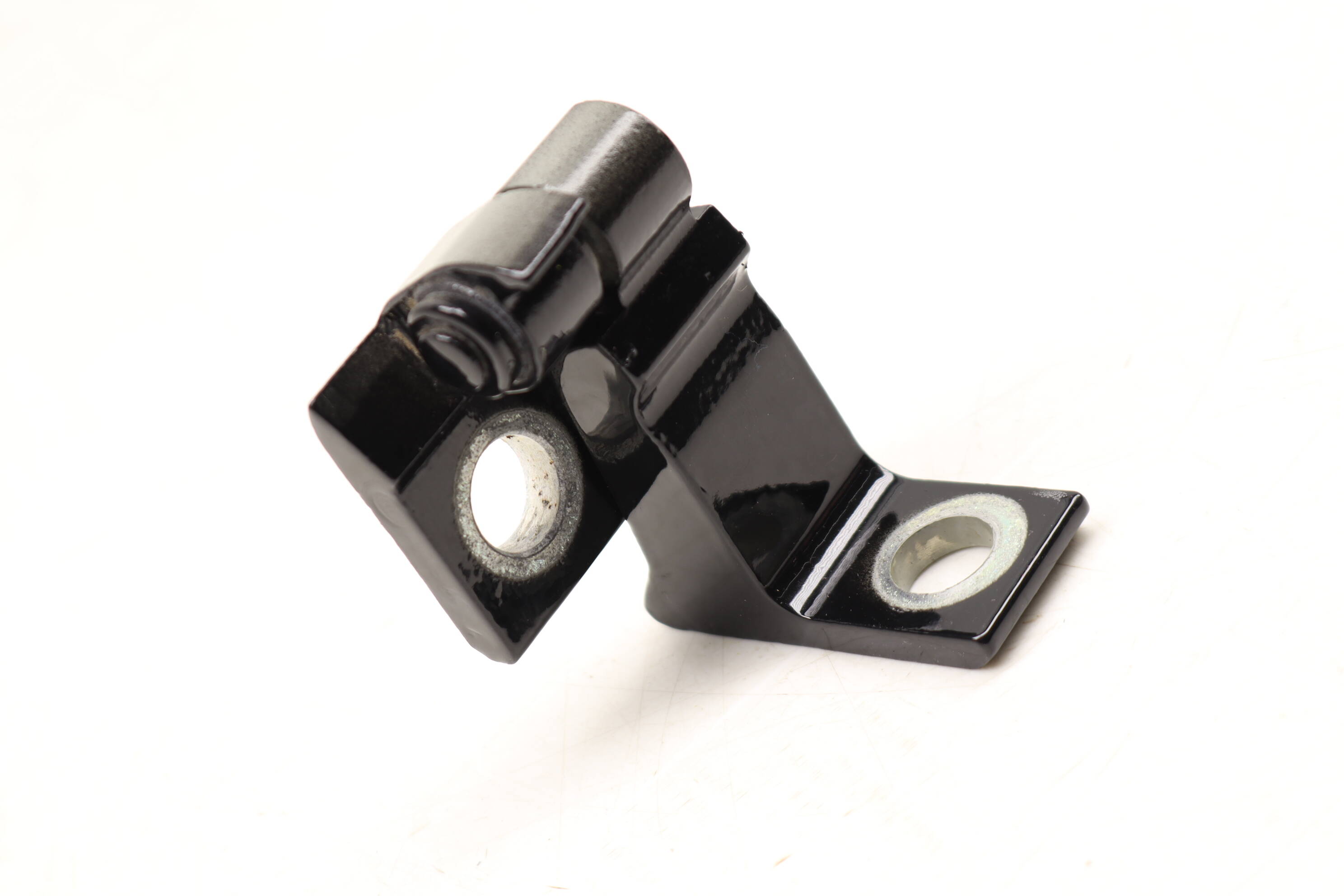 Door Hinge 8V5833403C