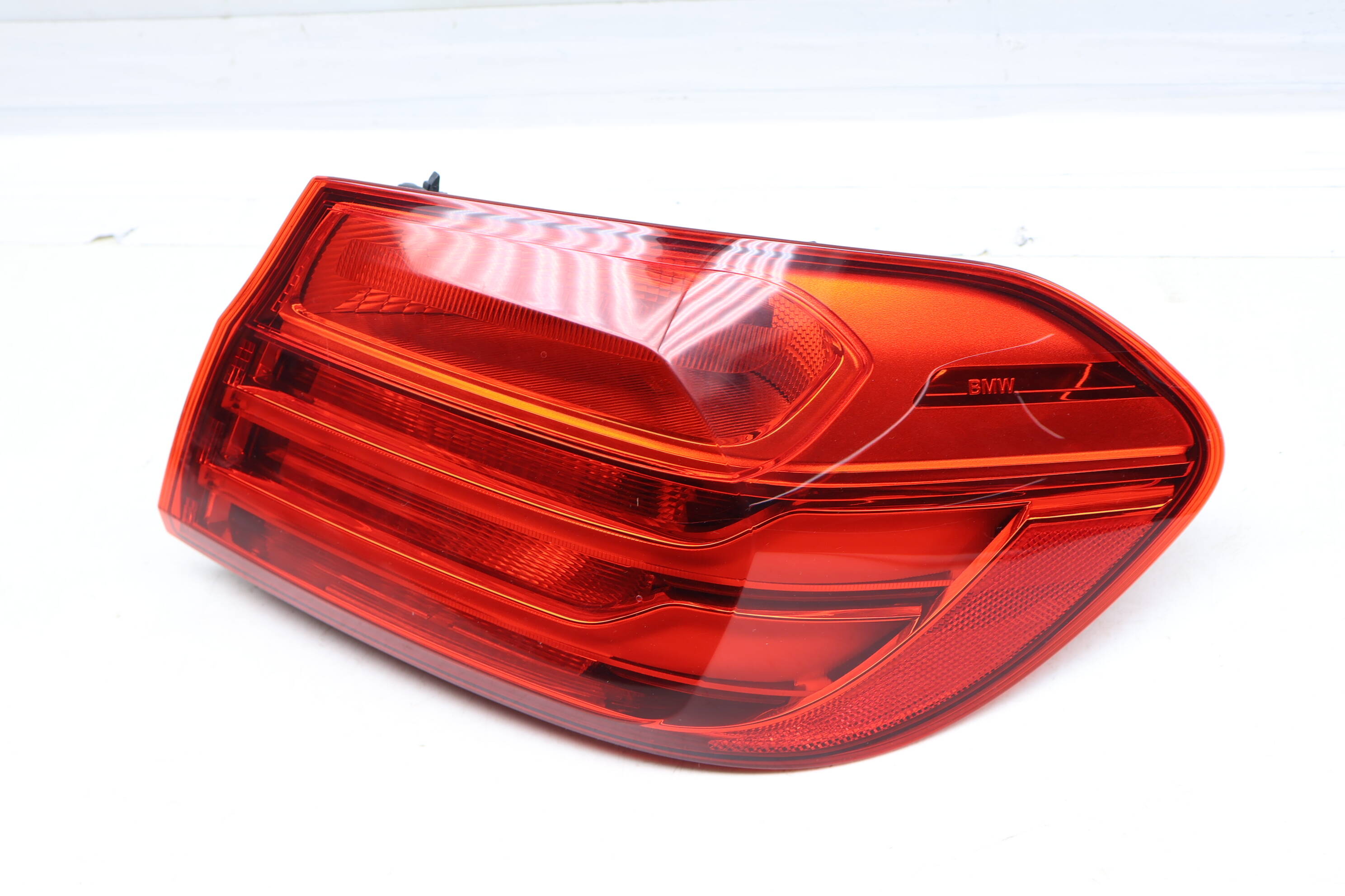 Outer Tail Light / Lamp 63217296100