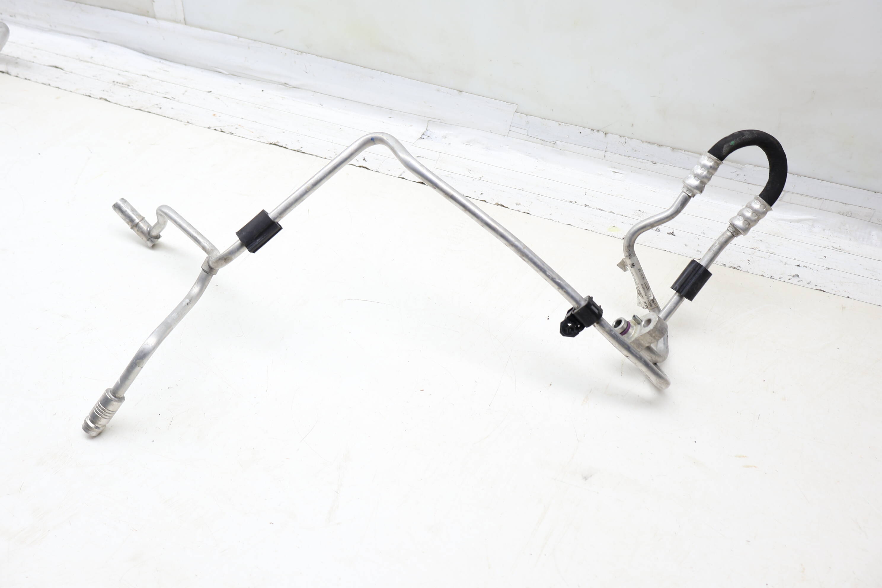 Ac Hose / Line / Pipe (Pressure) 95B260710