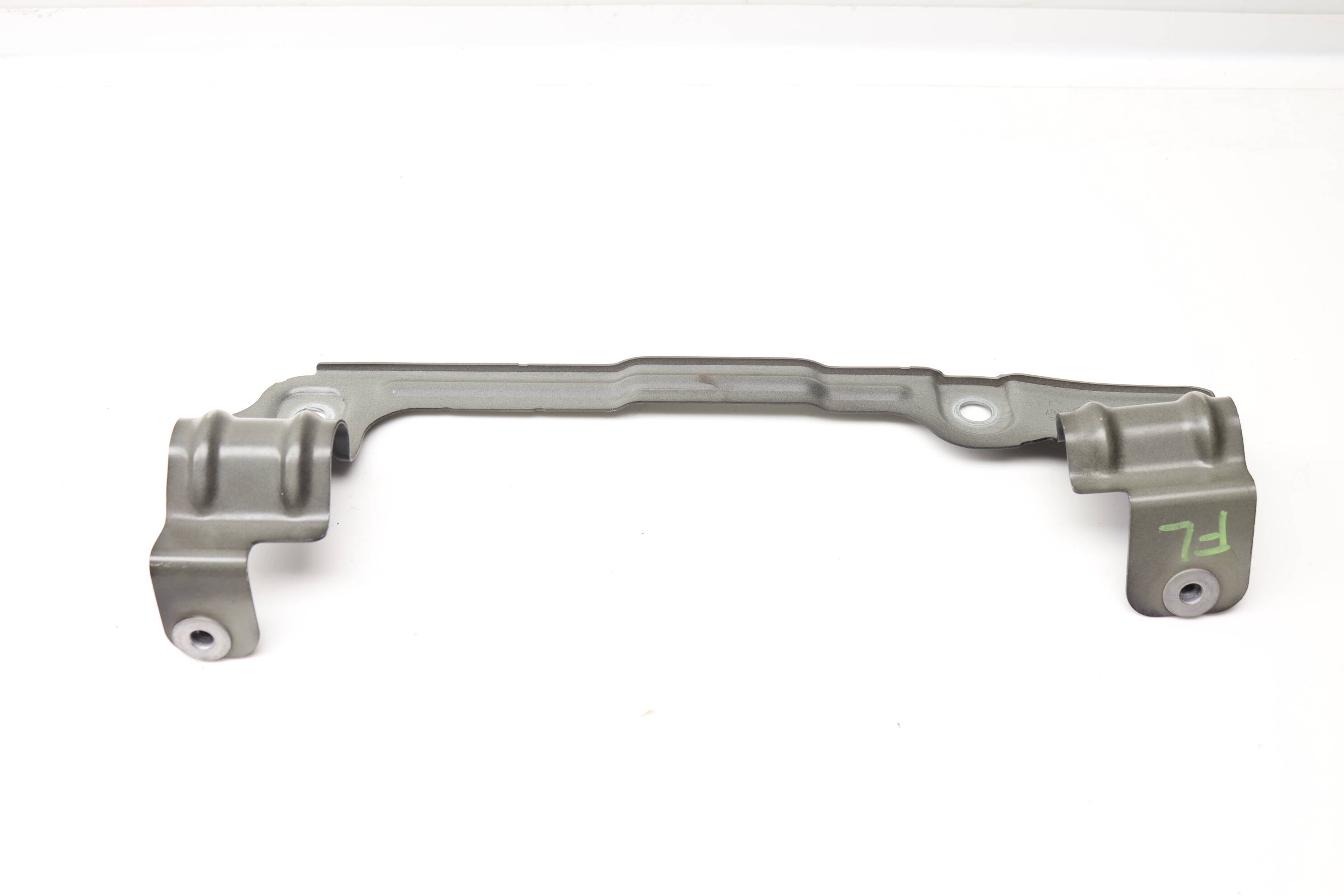 Upper Fender Mount Bracket 4K0821167