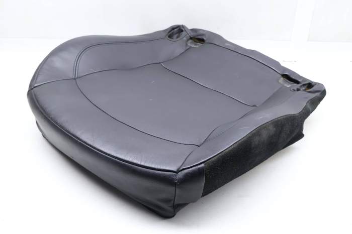 Lower Seat Bottom Cushion (Leather) 52109144533 main product photo