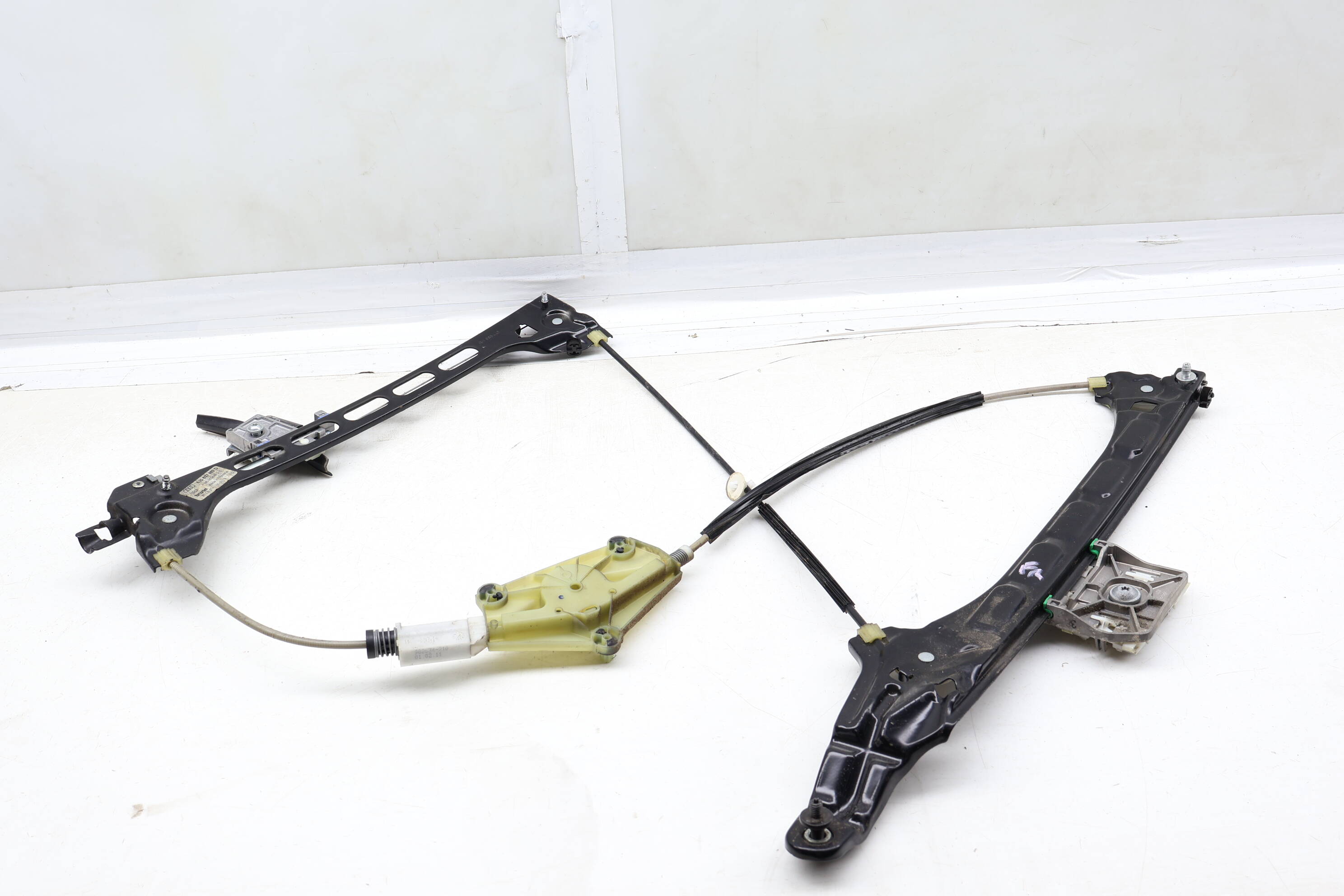 Window Regulator 8J0837462D