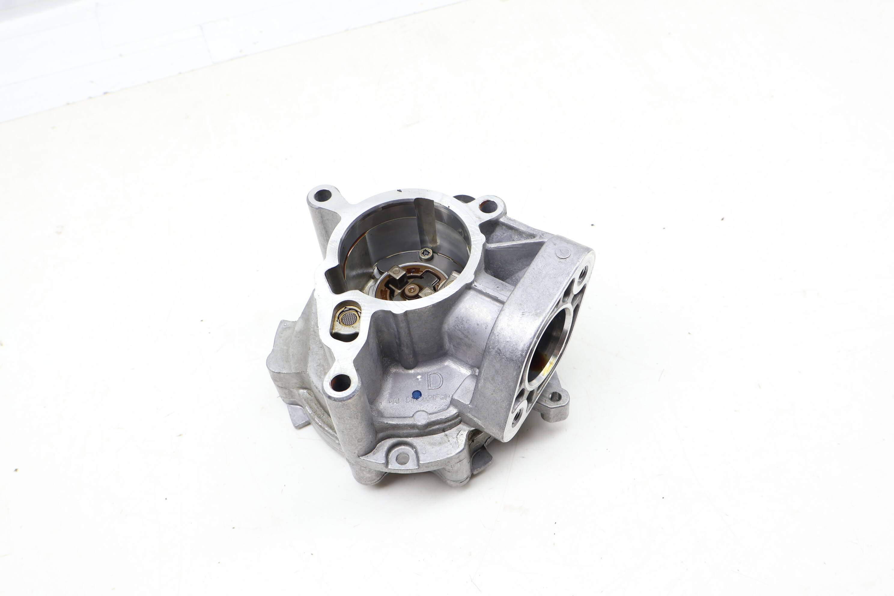 Vacuum Pump 06N145100G