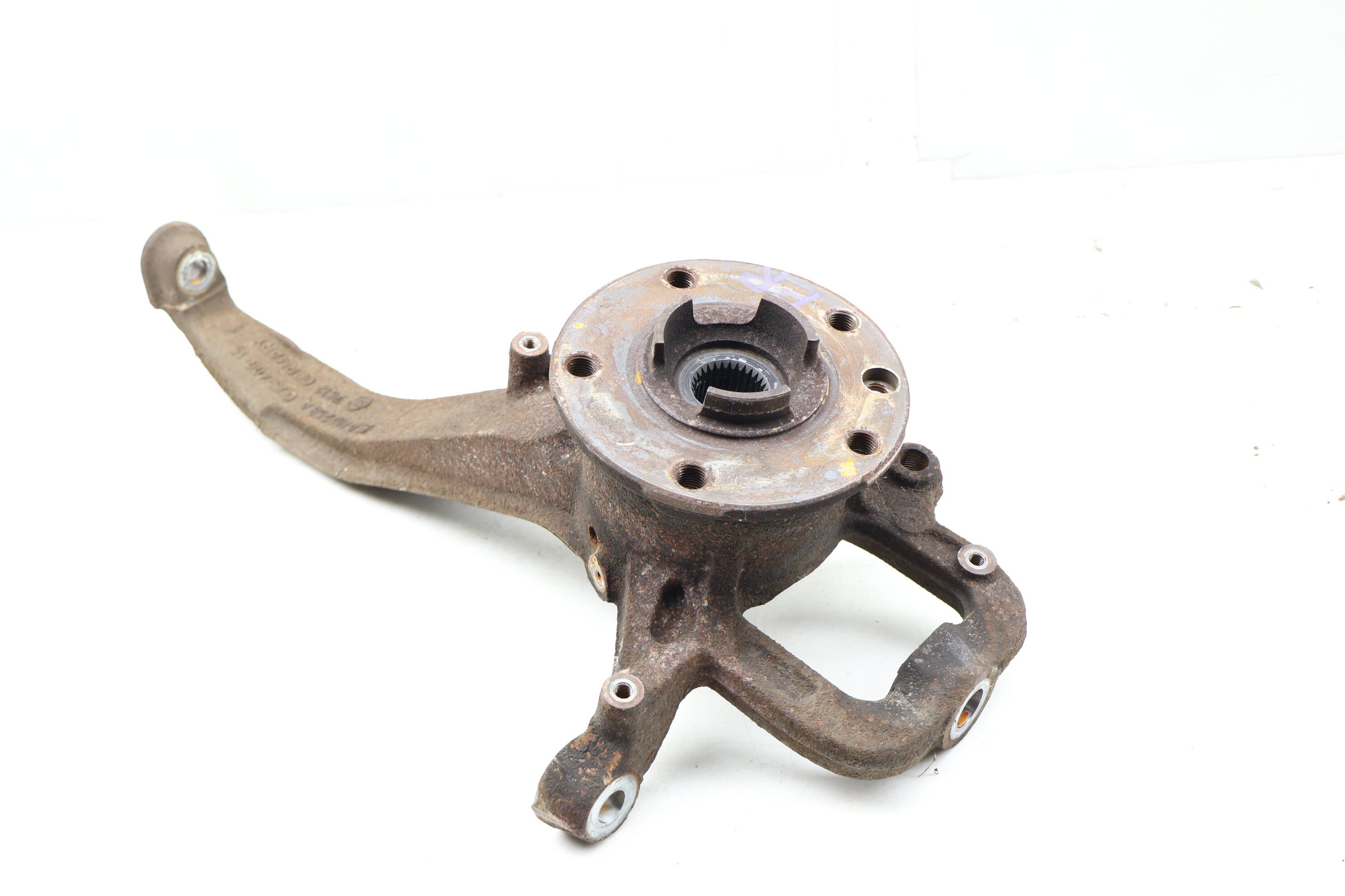 Spindle Knuckle W/ Wheel Bearing 7L0407258A 95534115610