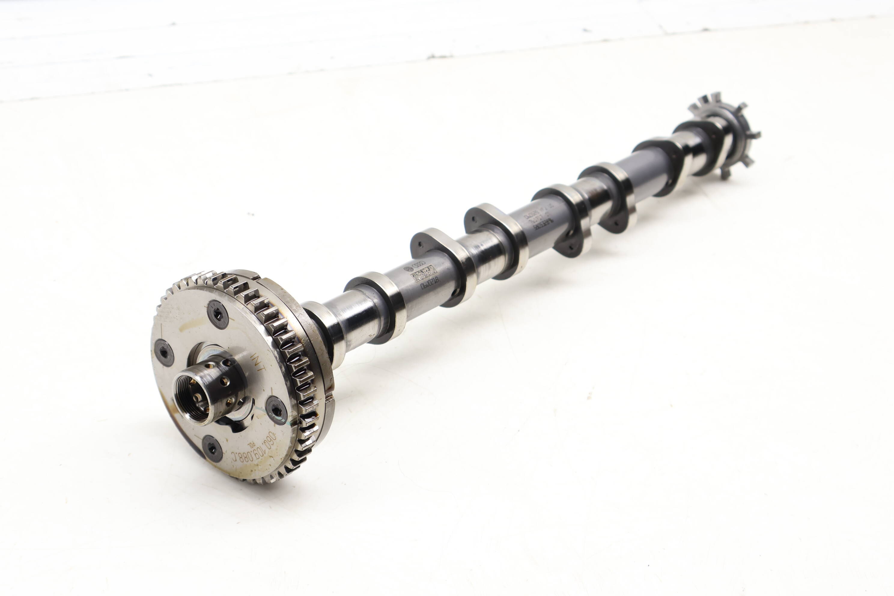 Intake Cam / Camshaft (Inlet) 06Q109021B