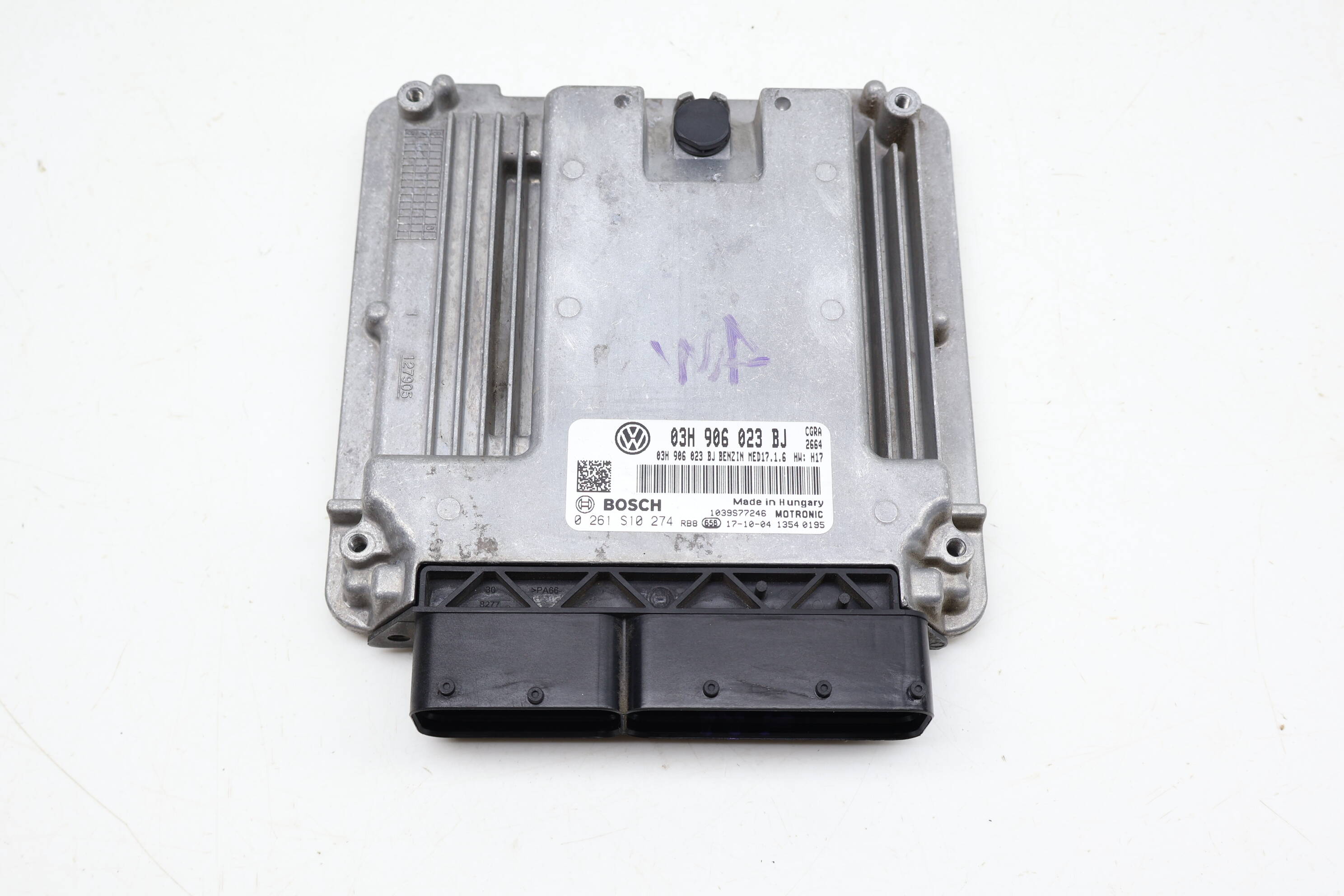 Ecu / Ecm / Engine Control Module 03H906023BJ 95861860360