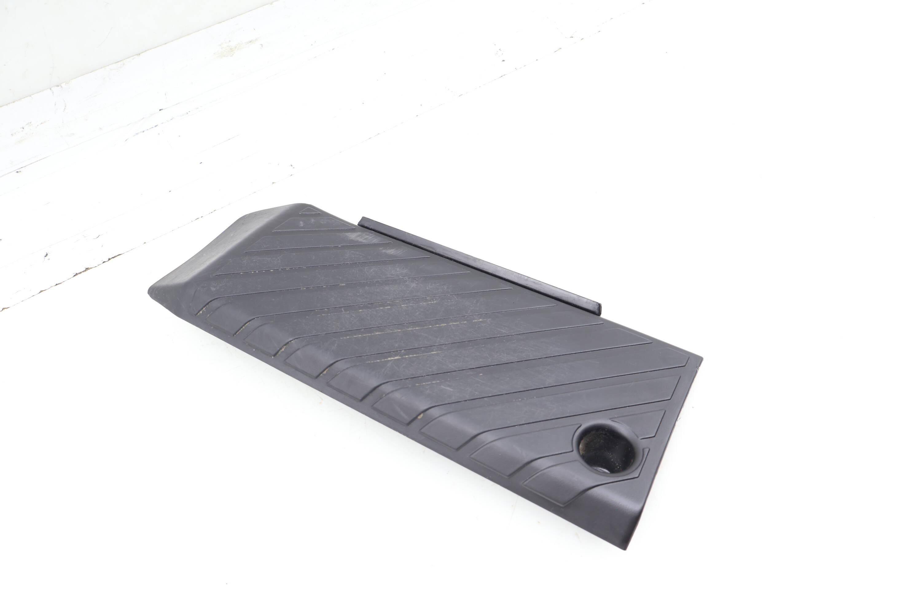 Dead Pedal / Foot Rest Cover 8D1864777
