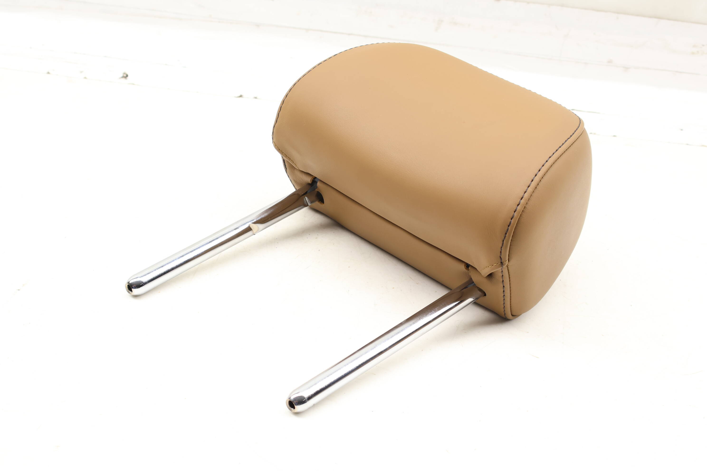 Headrest / Head Rest (Leather) 4G0885973H