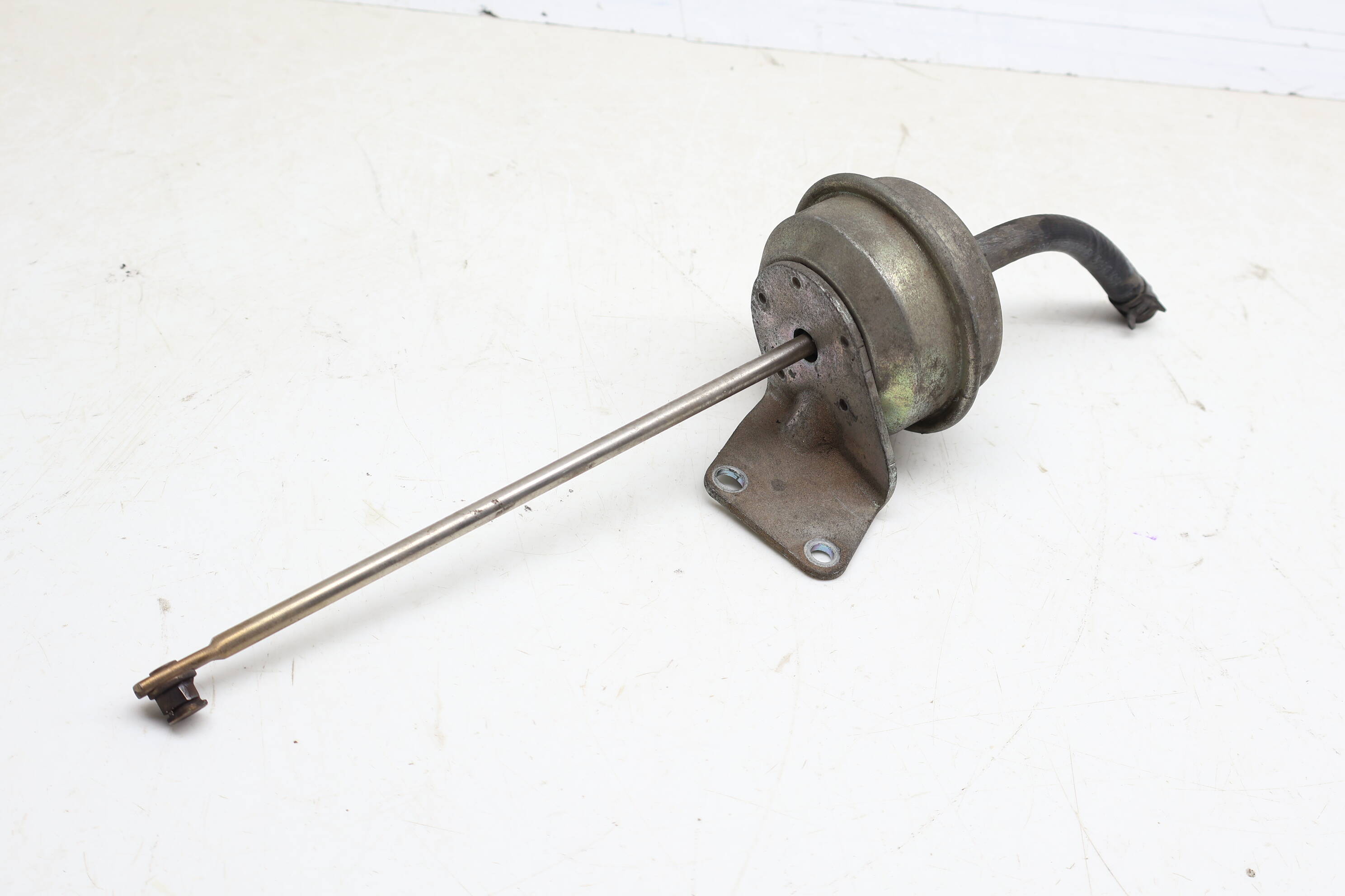 Turbo / Turbocharger Wastegate Actuator 06H145702R