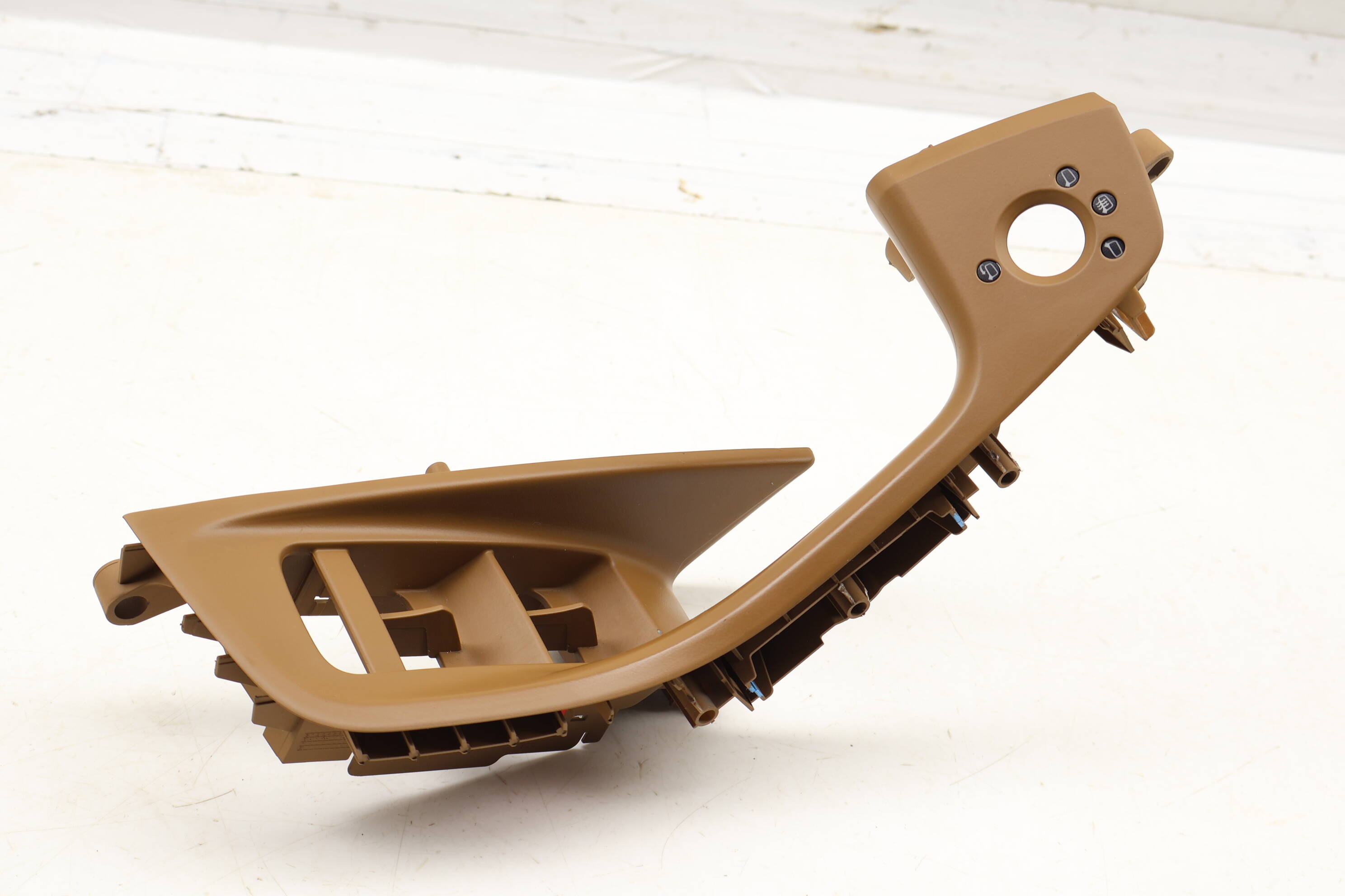 Door Handle Pull / Switch Trim 4G1867171A